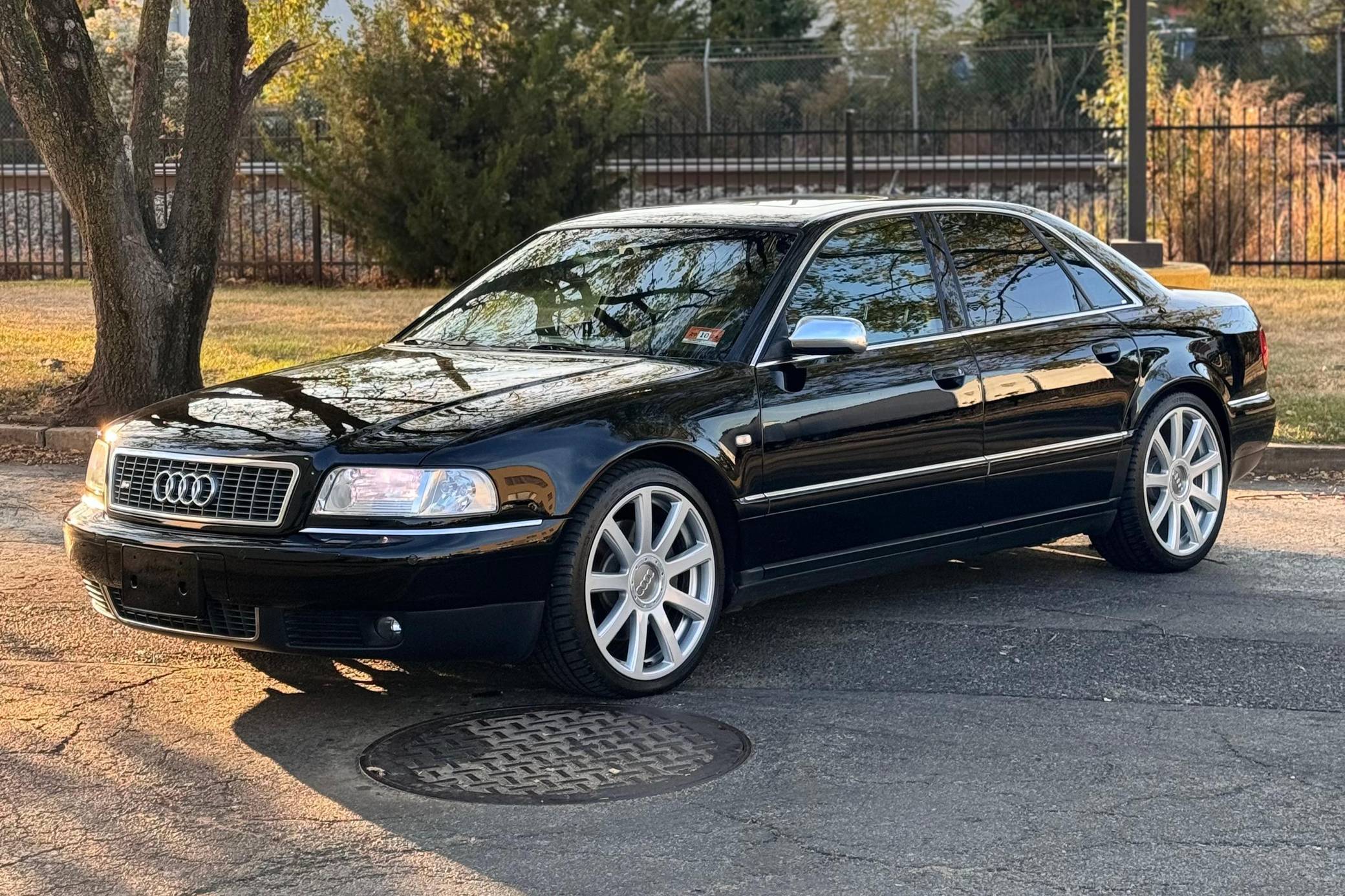 2002 Audi S8