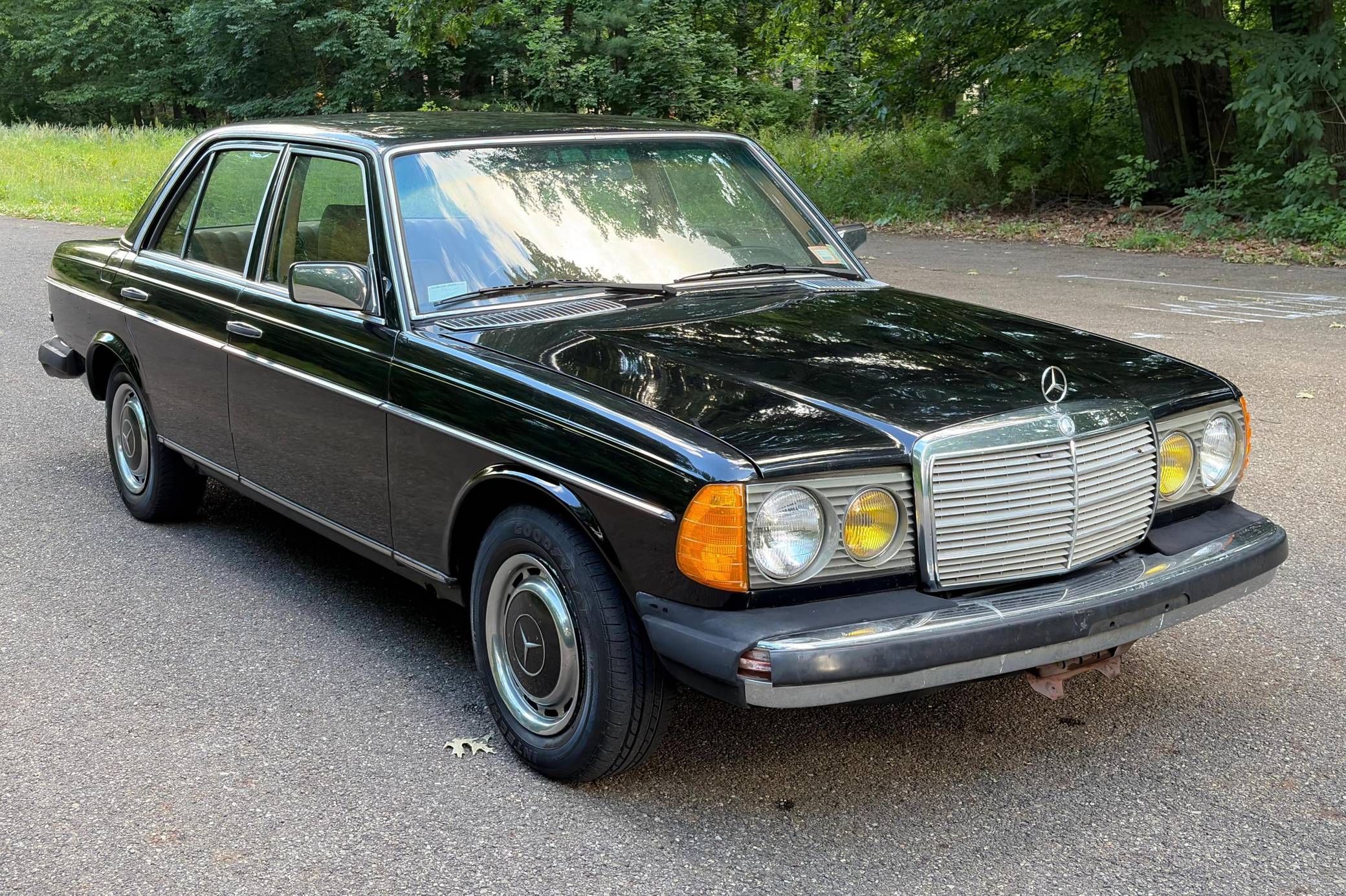 1981 Mercedes-Benz E-Class