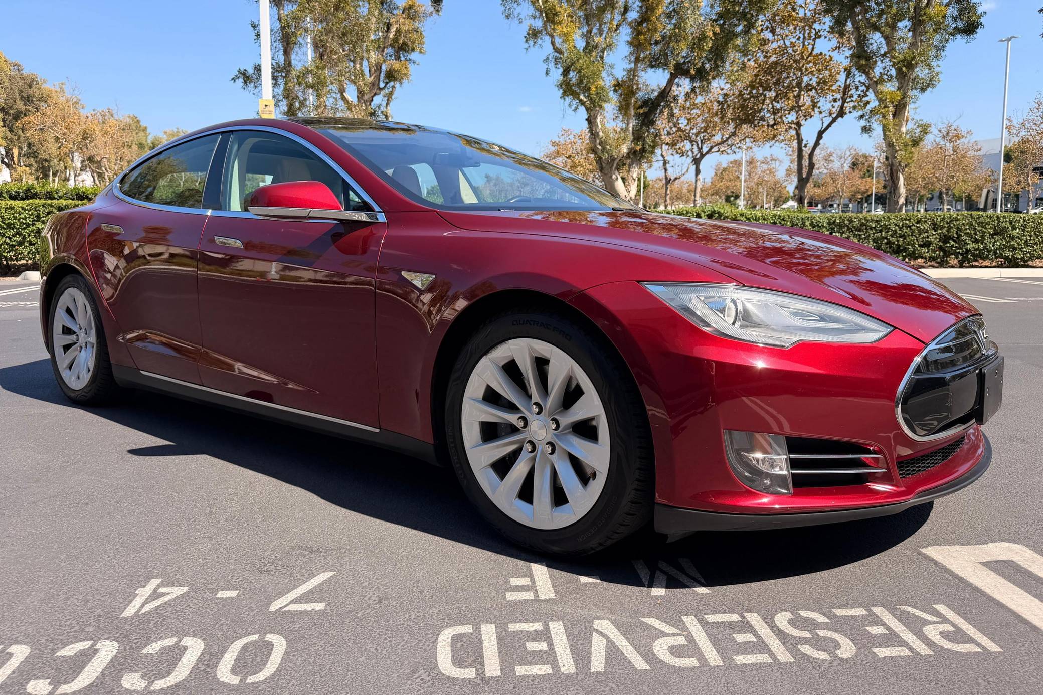 2012 Tesla Model S Signature