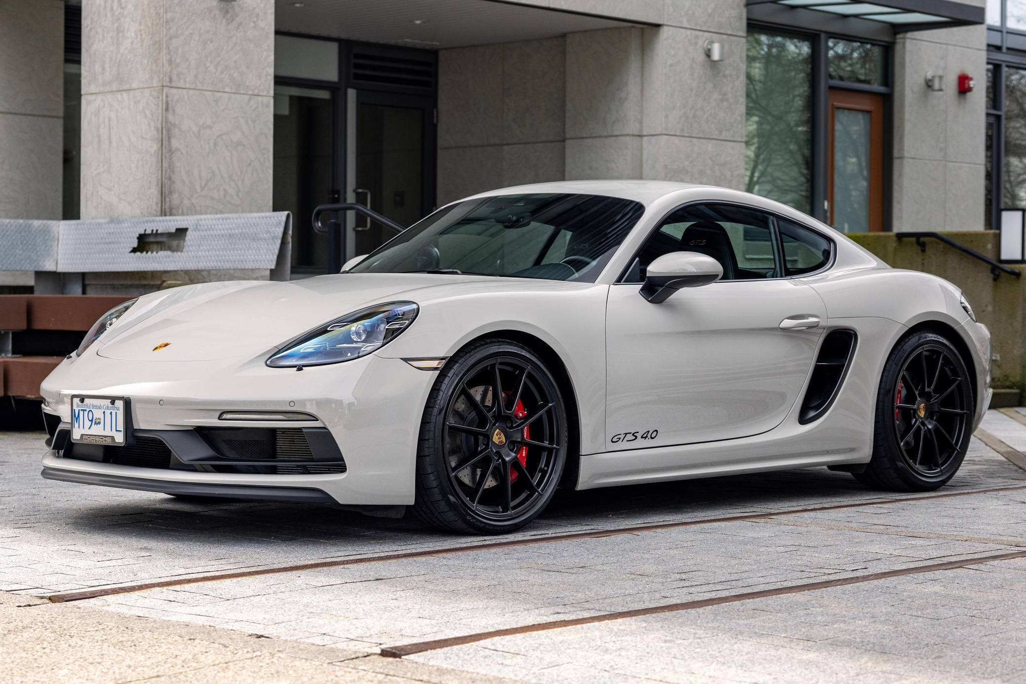 Partial Hood Fender & Mirrors | PORSCHE 718 CAYMAN GTS 2022 Partial Hood Fender & Mirrors | PORSCHE 718 CAYMAN GTS 2022