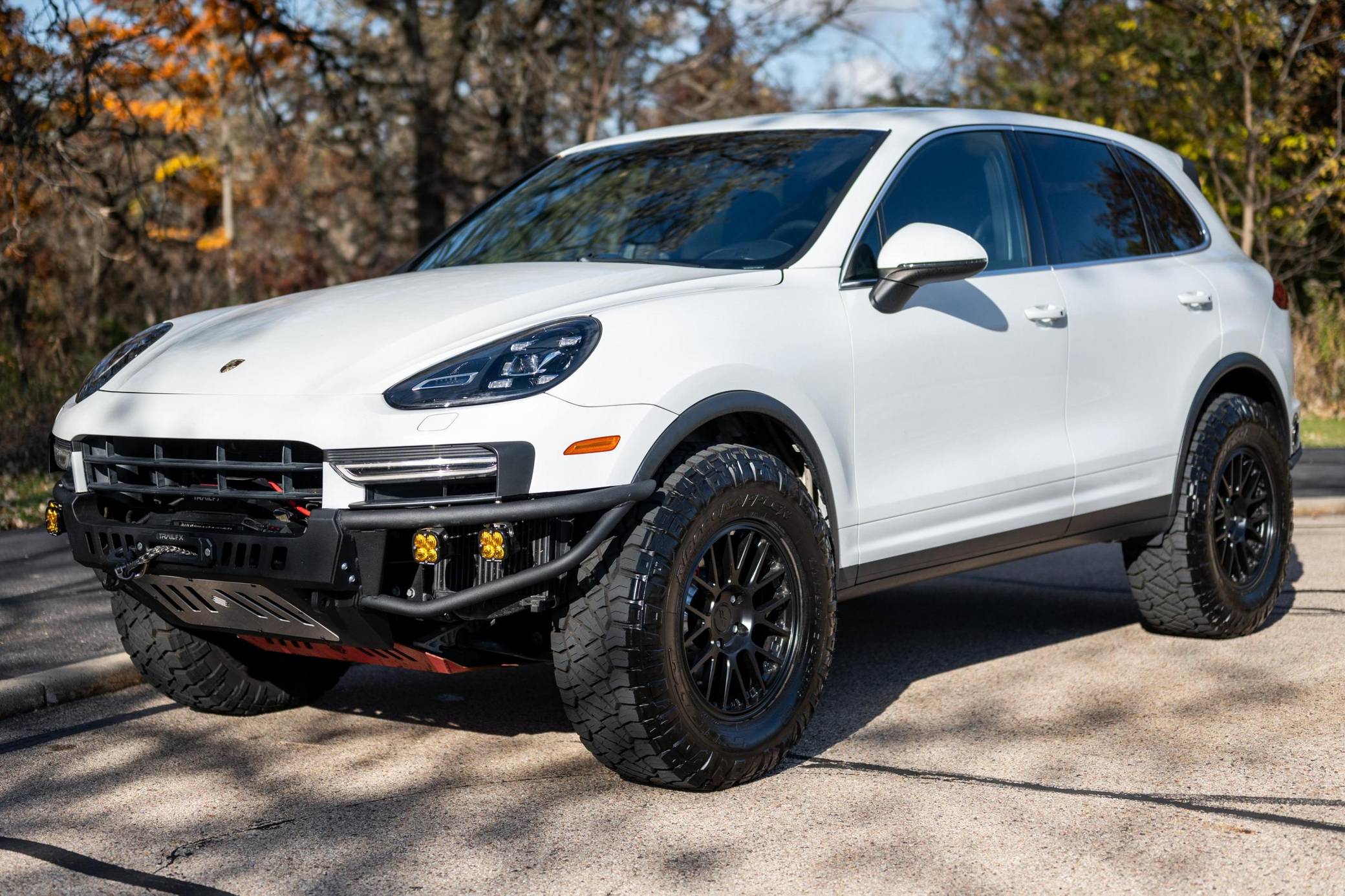 2015 Porsche Cayenne Turbo VIN: WP1AC2A27FLA82113 for Sale - Cars \u0026 Bids, image size:2080x1386