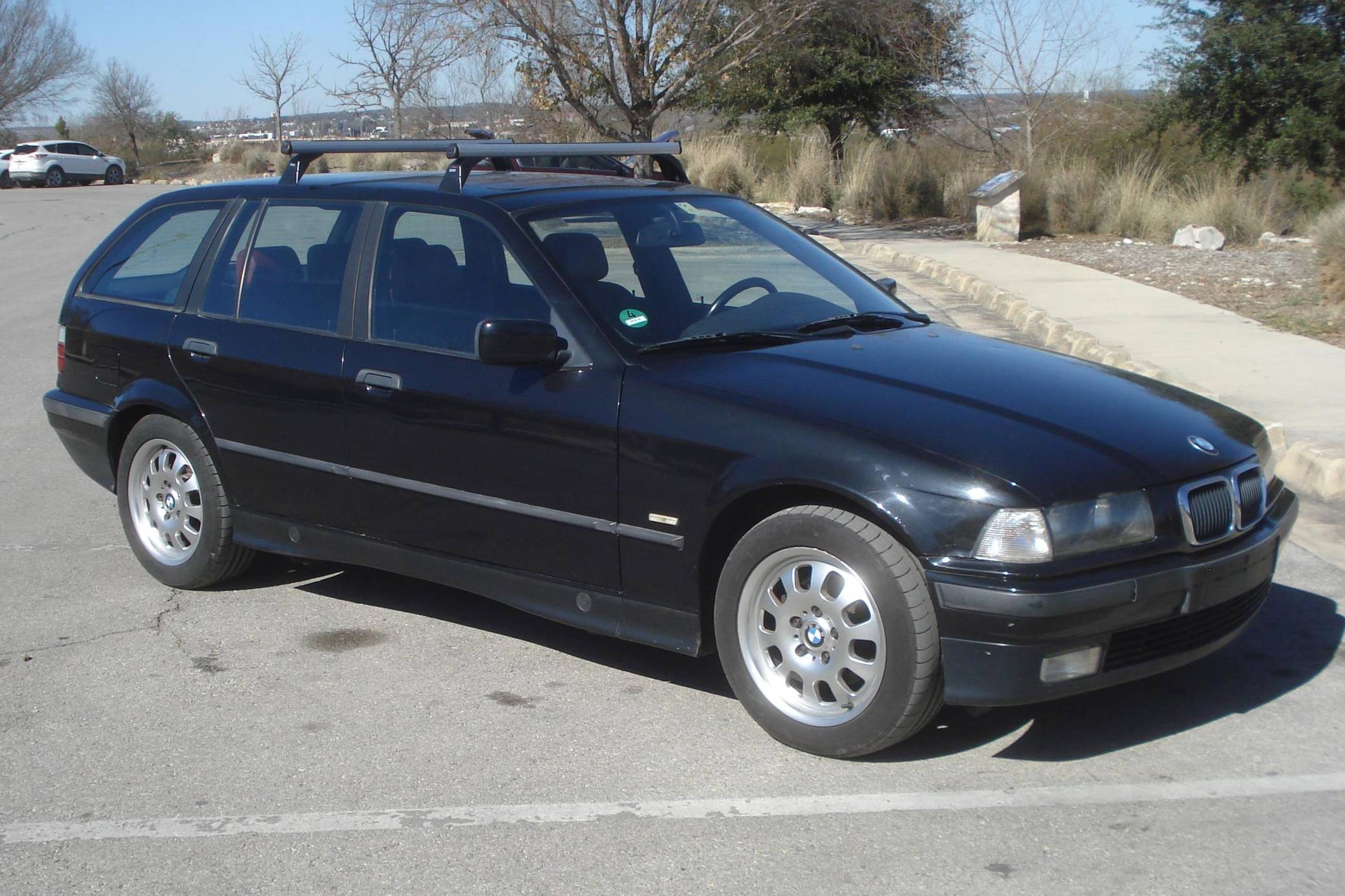 WBACF51000EV52010