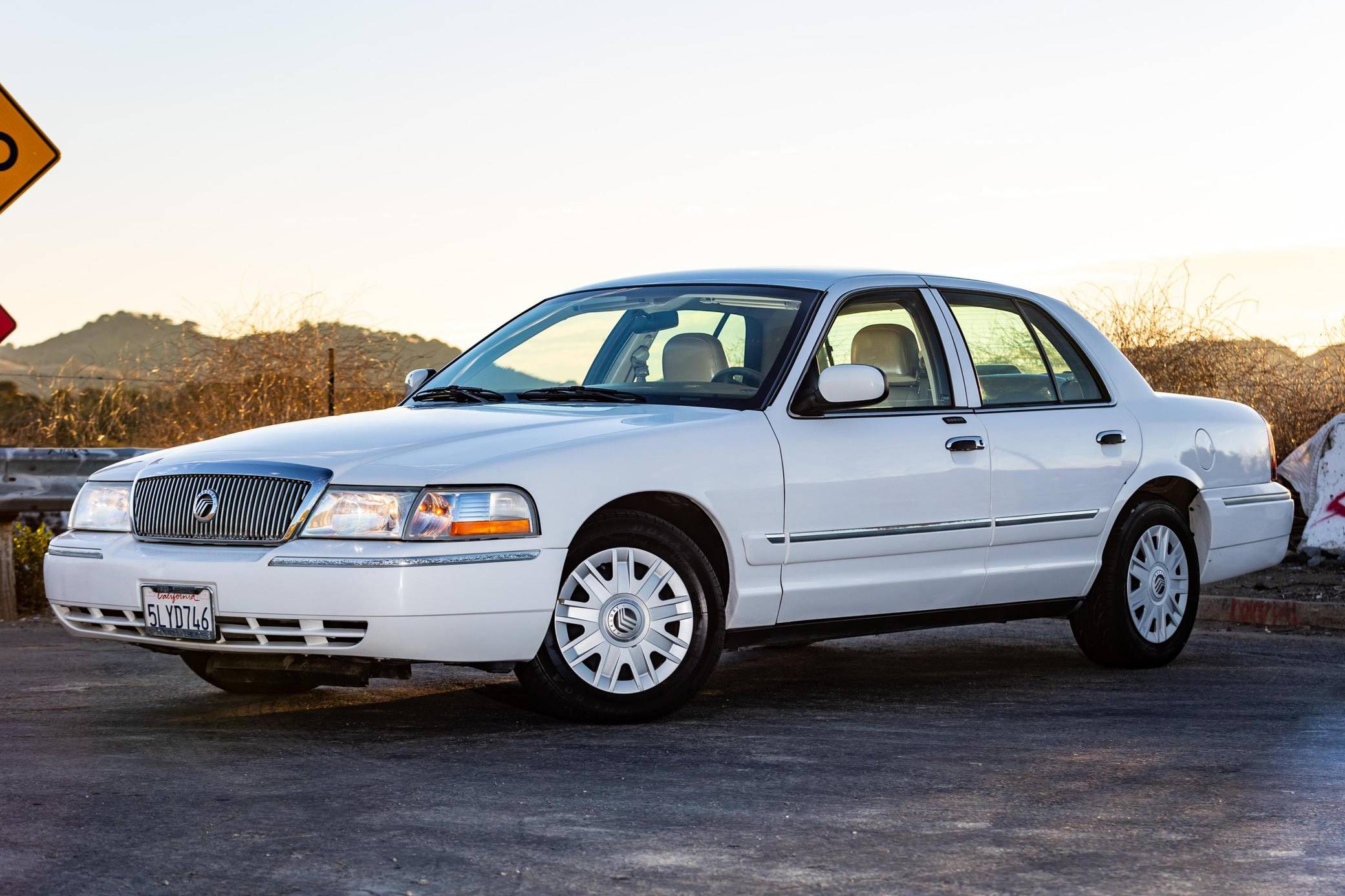 2004 Mercury Grand Marquis GS Convenience