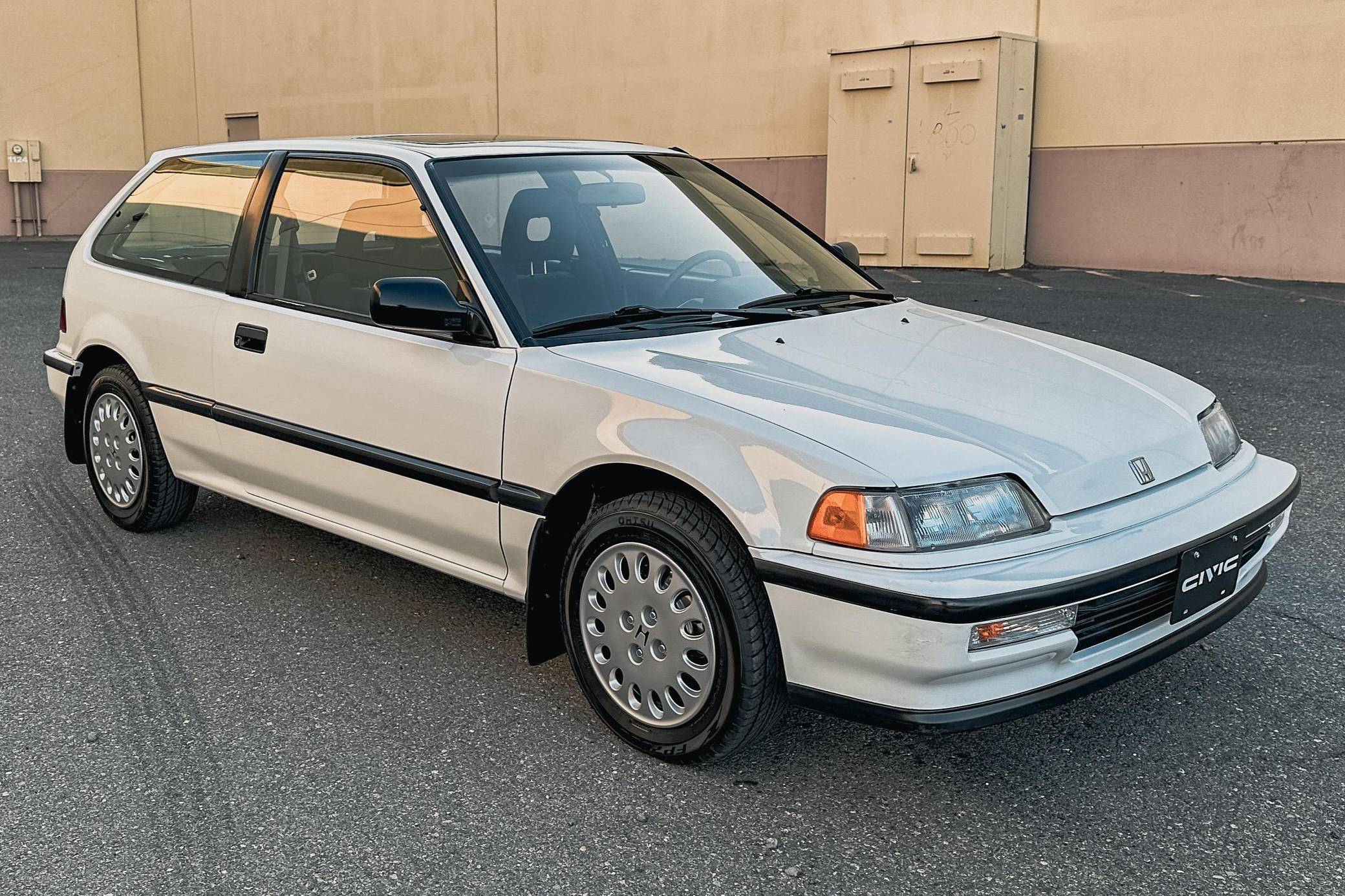 Rare Find! Immaculate 1990 Honda Civic Hatchback For Sale - zhempsk