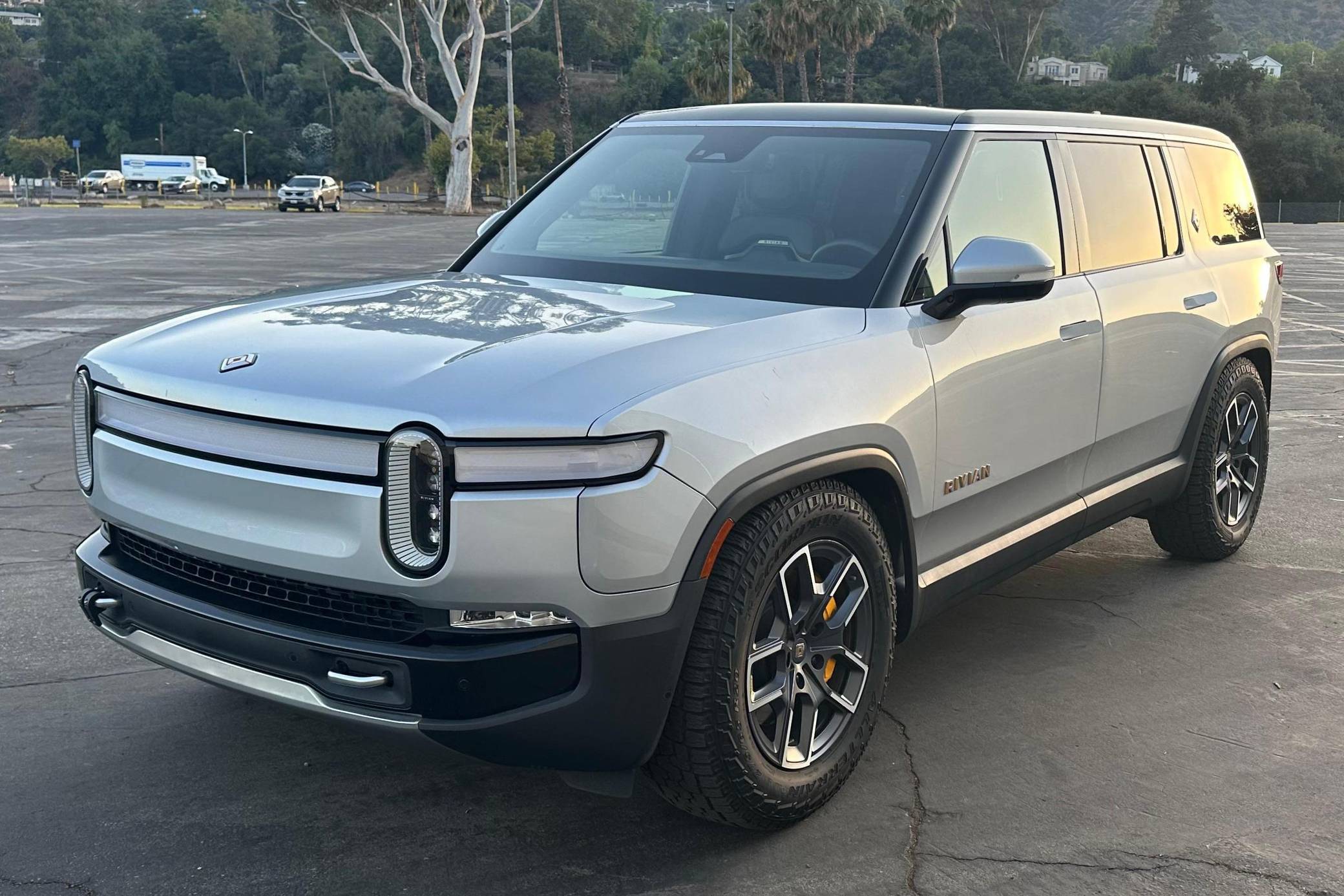 2022 Rivian R1S Launch Edition