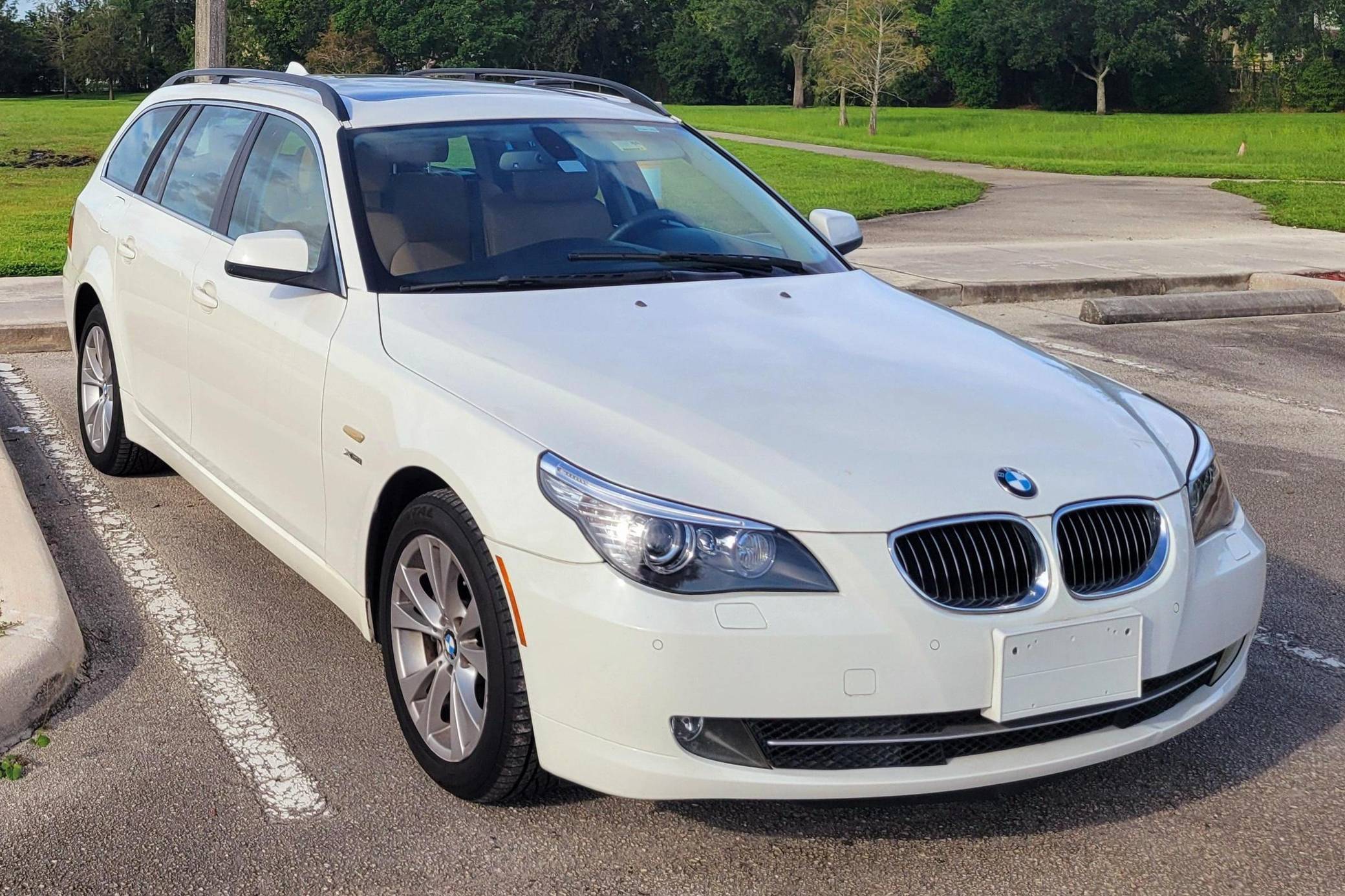 2010 BMW 535i xDrive Sports Wagon