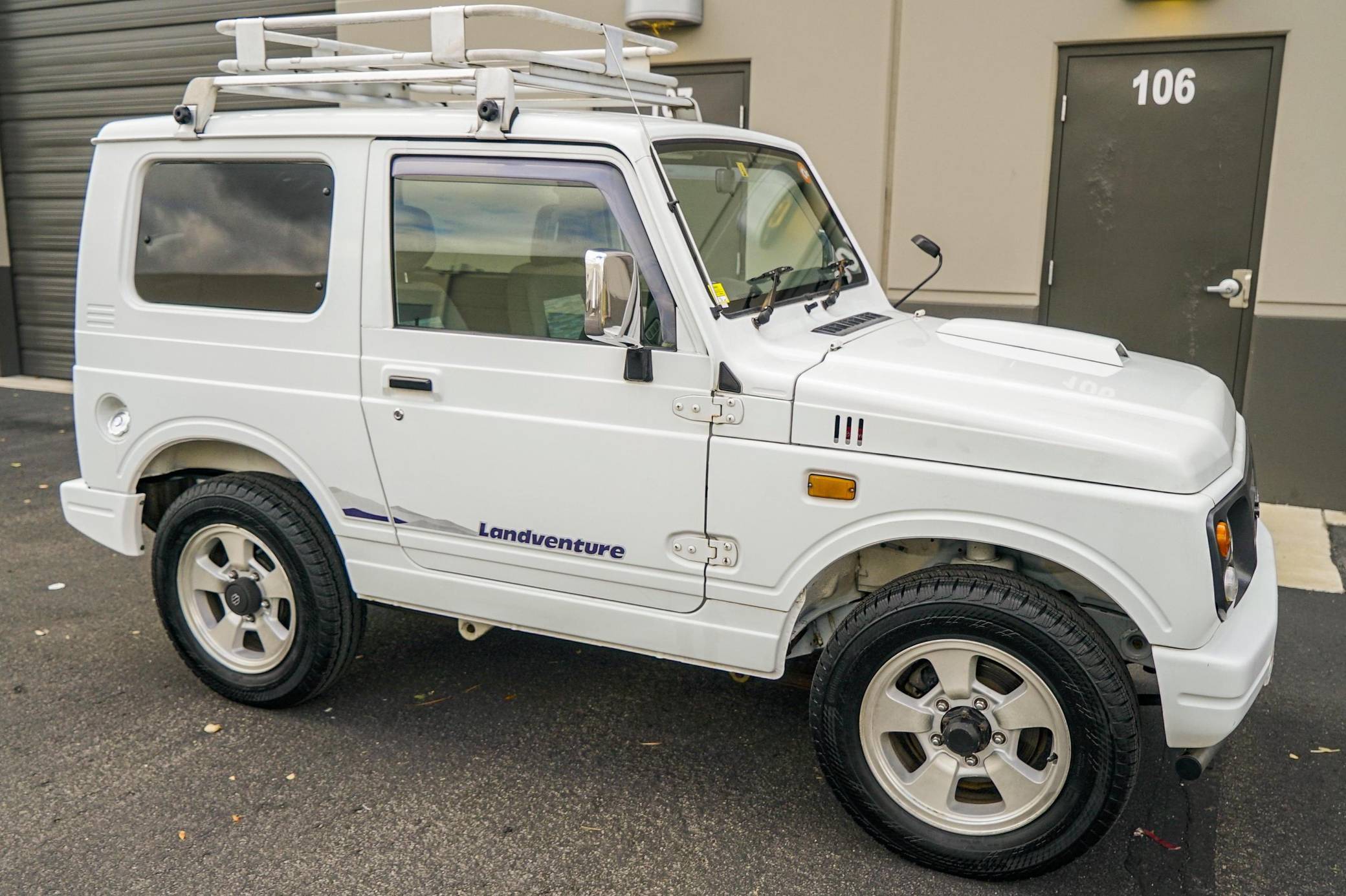 1998 Suzuki Jimny Landventure 4x4