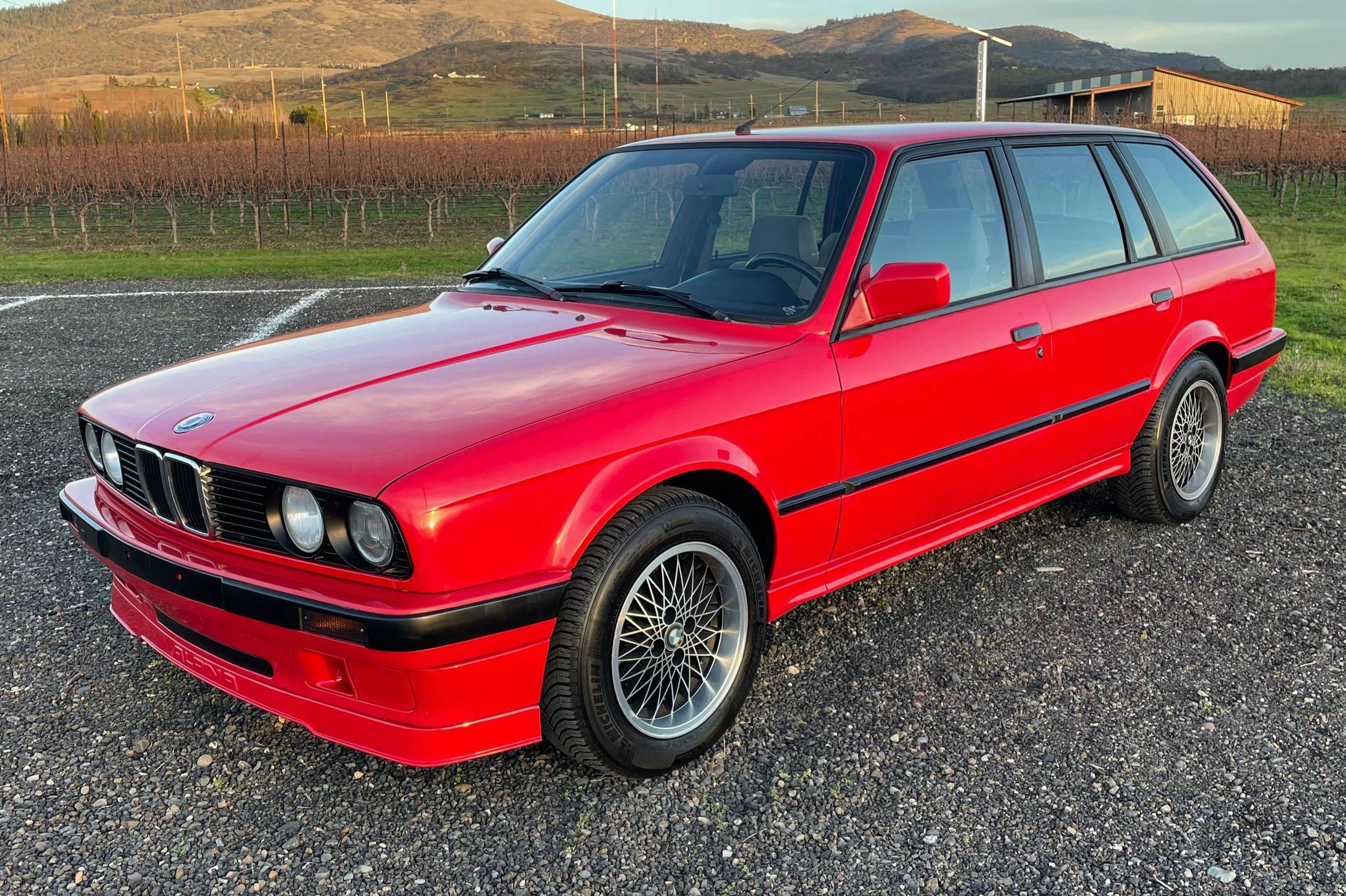 1991 BMW 318i Touring