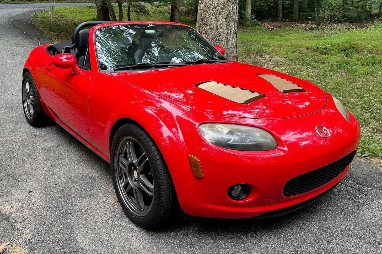 ザイゴン　マーミット　2006年製 2006 Mazda MX-5 Miata Grand Touring VIN: JM1NC25F460104263 for