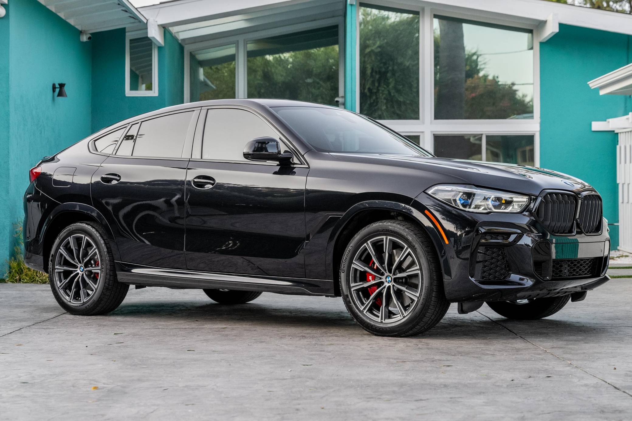 2022 BMW X6 xDrive40i