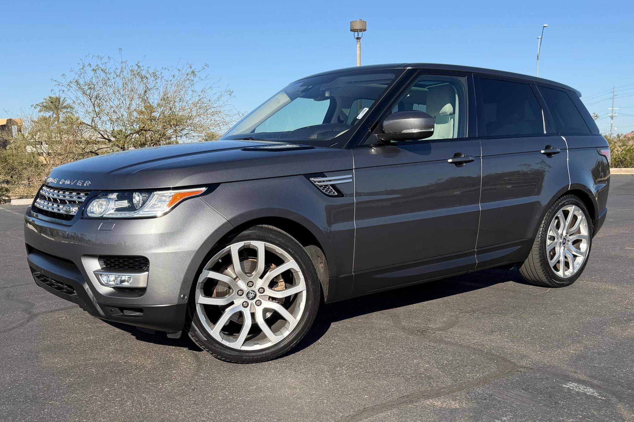 2016 Range Rover Sport HSE VIN: SALWR2PFXGA592574 for Sale - Cars & Bids