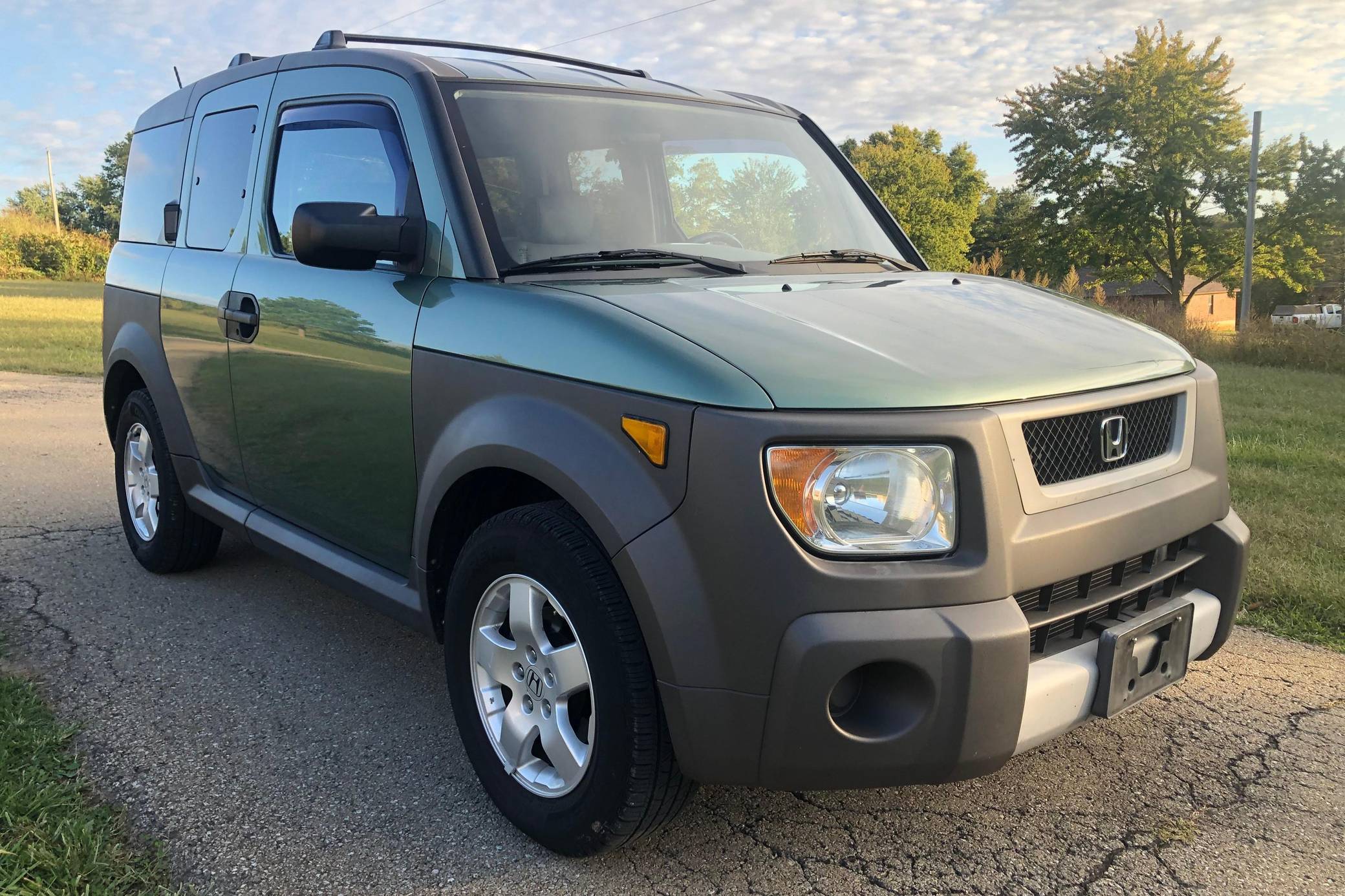 is a honda element a good car