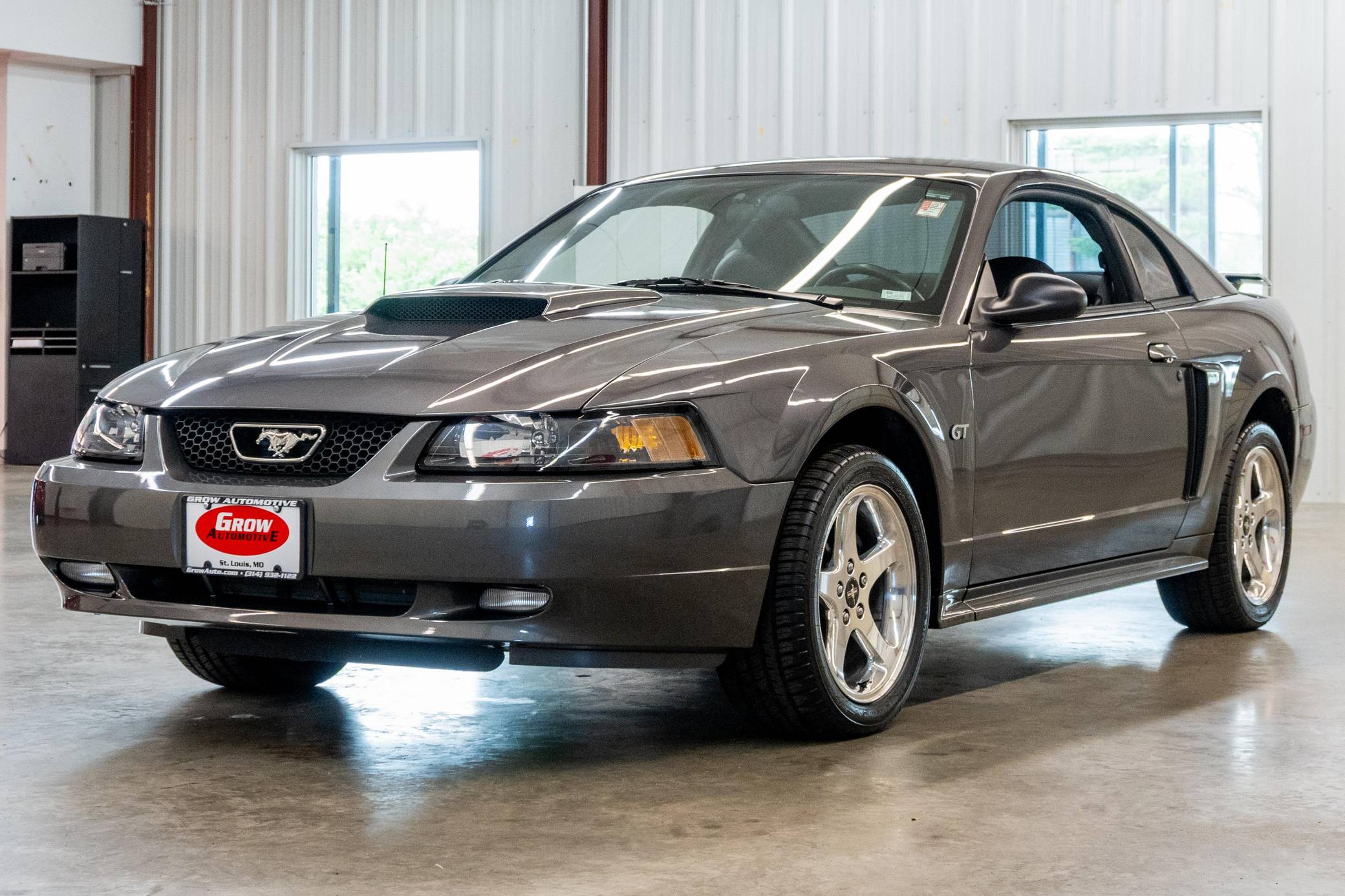 2003 Ford Mustang
