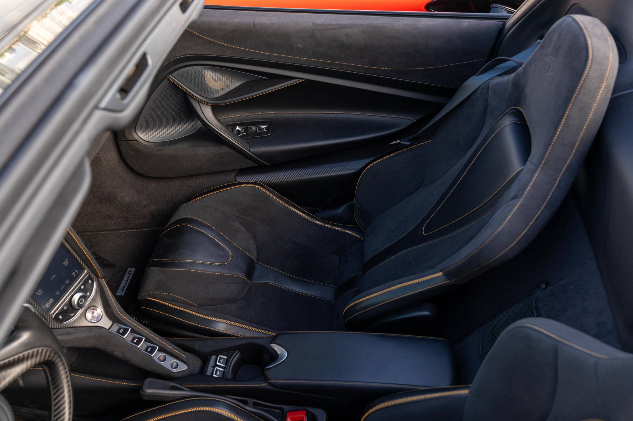 2022 McLaren 720S Spider Performance photo 57