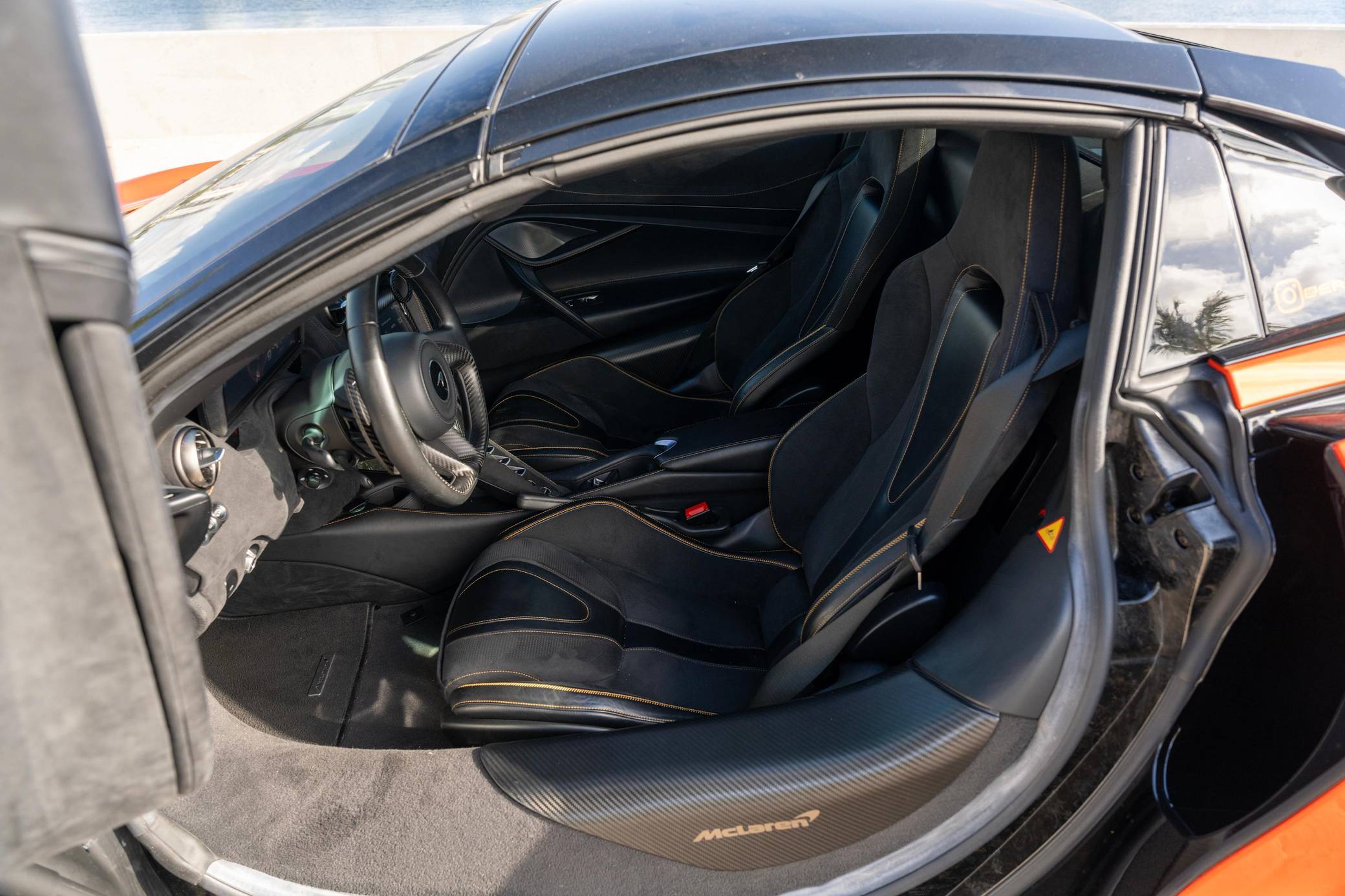 2022 McLaren 720S Spider Performance photo 52