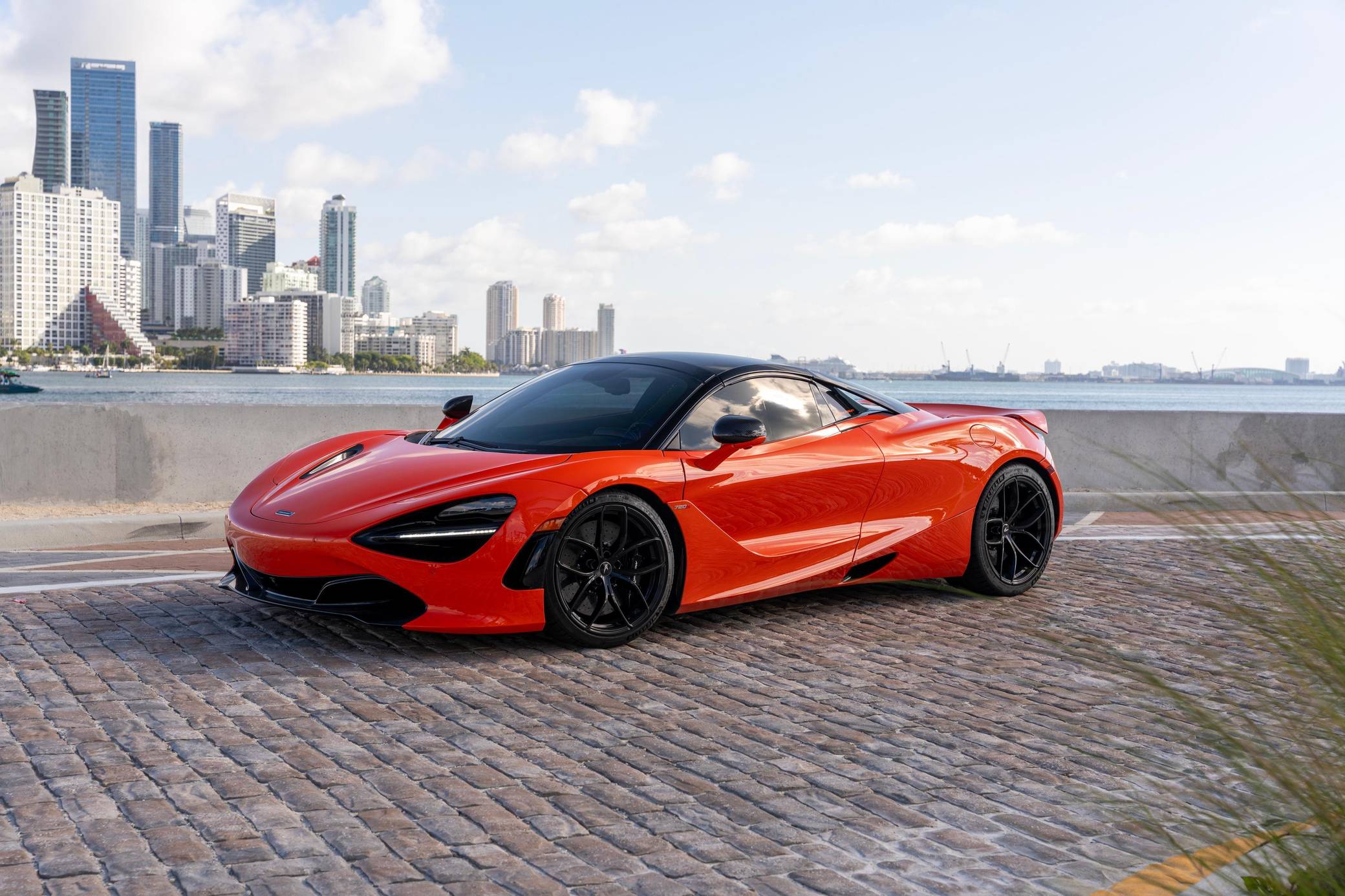 2022 McLaren 720S Spider Performance photo 20
