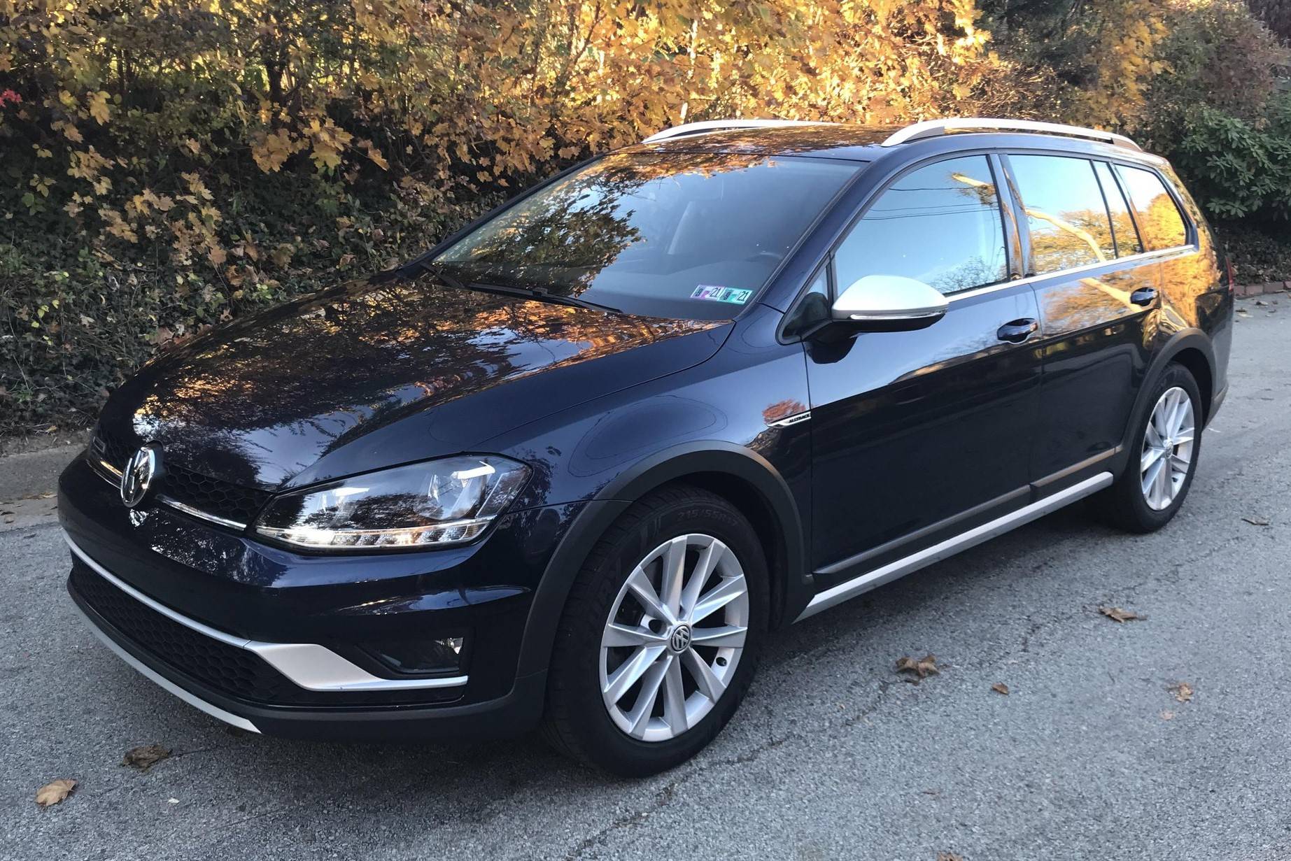 Trunk Ledge Kit | VOLKSWAGEN GOLF ALLTRACK 2017 Trunk Ledge Kit | VOLKSWAGEN GOLF ALLTRACK 2017