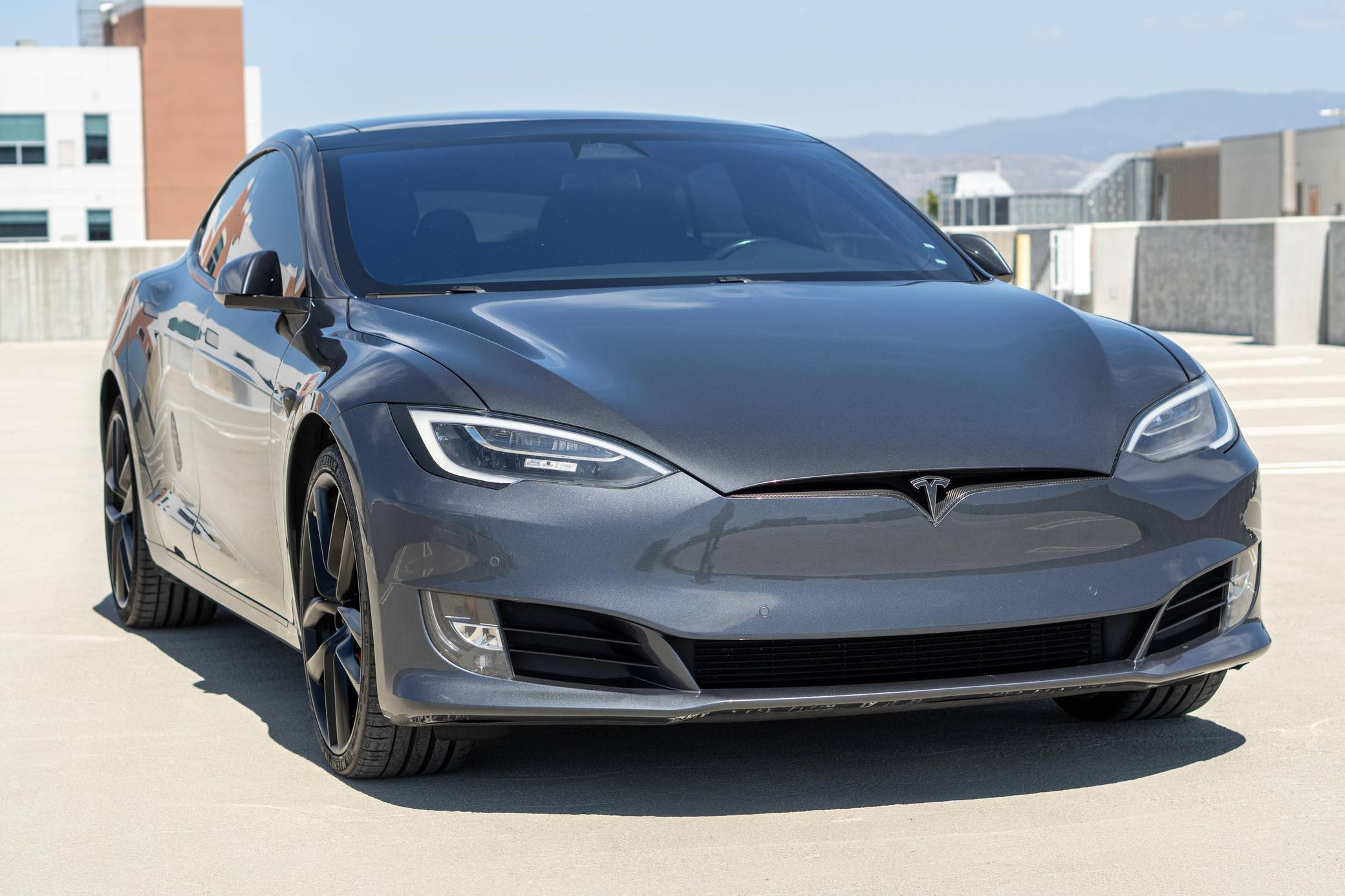 2017 Tesla S