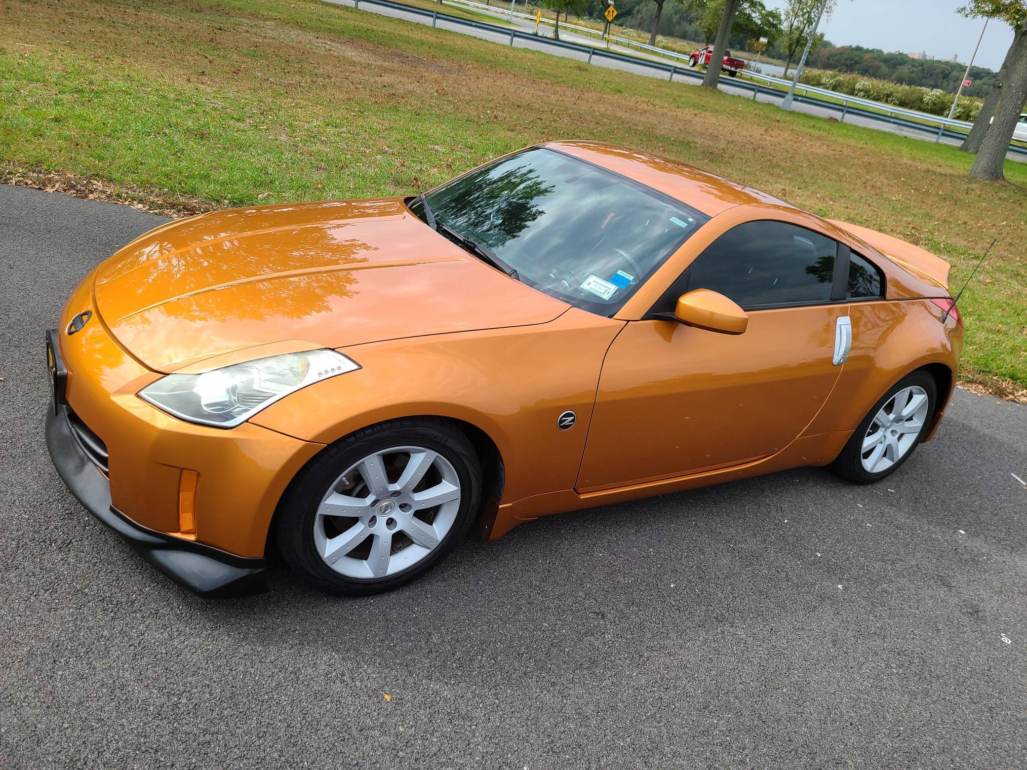 2006 Nissan 350Z Coupe auction - Cars \u0026 Bids, image size:2080x1560