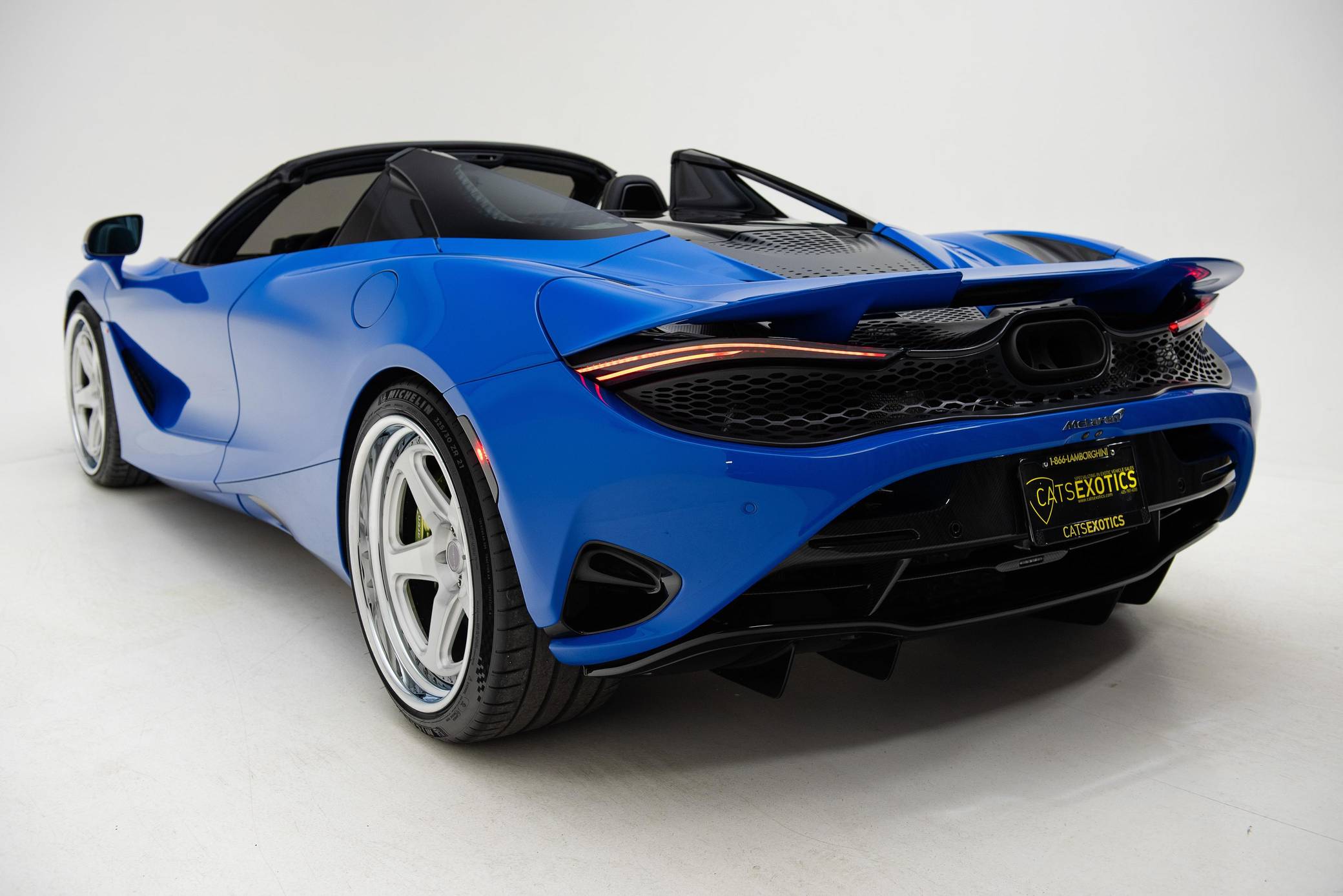 2024 McLaren 750S Spider photo 4