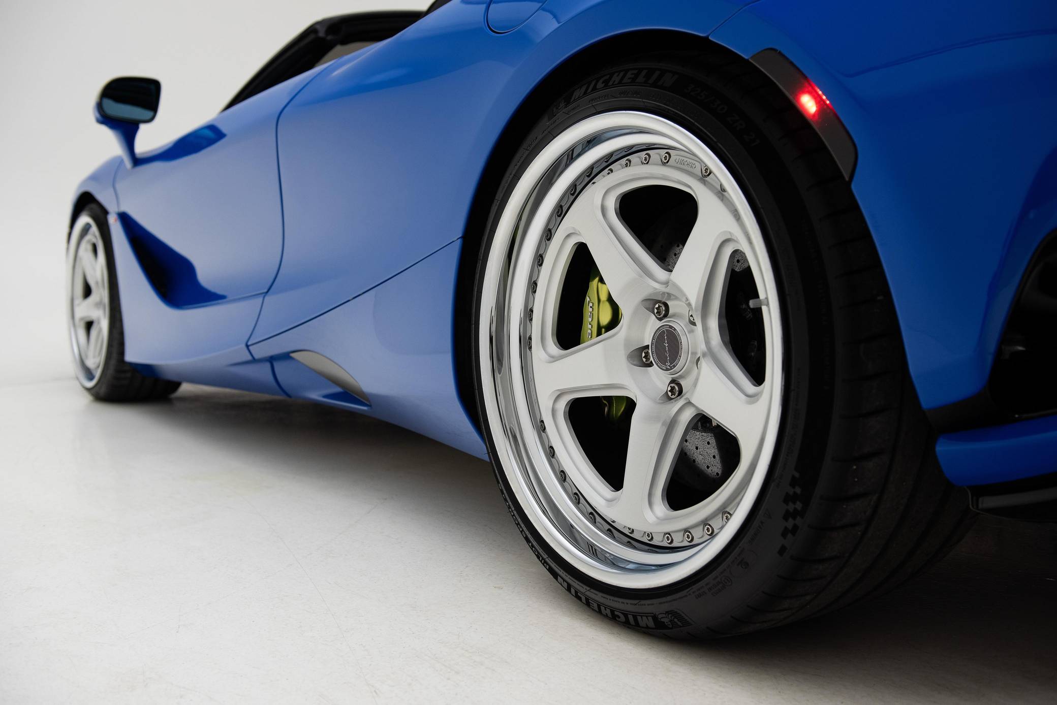 2024 McLaren 750S Spider photo 58