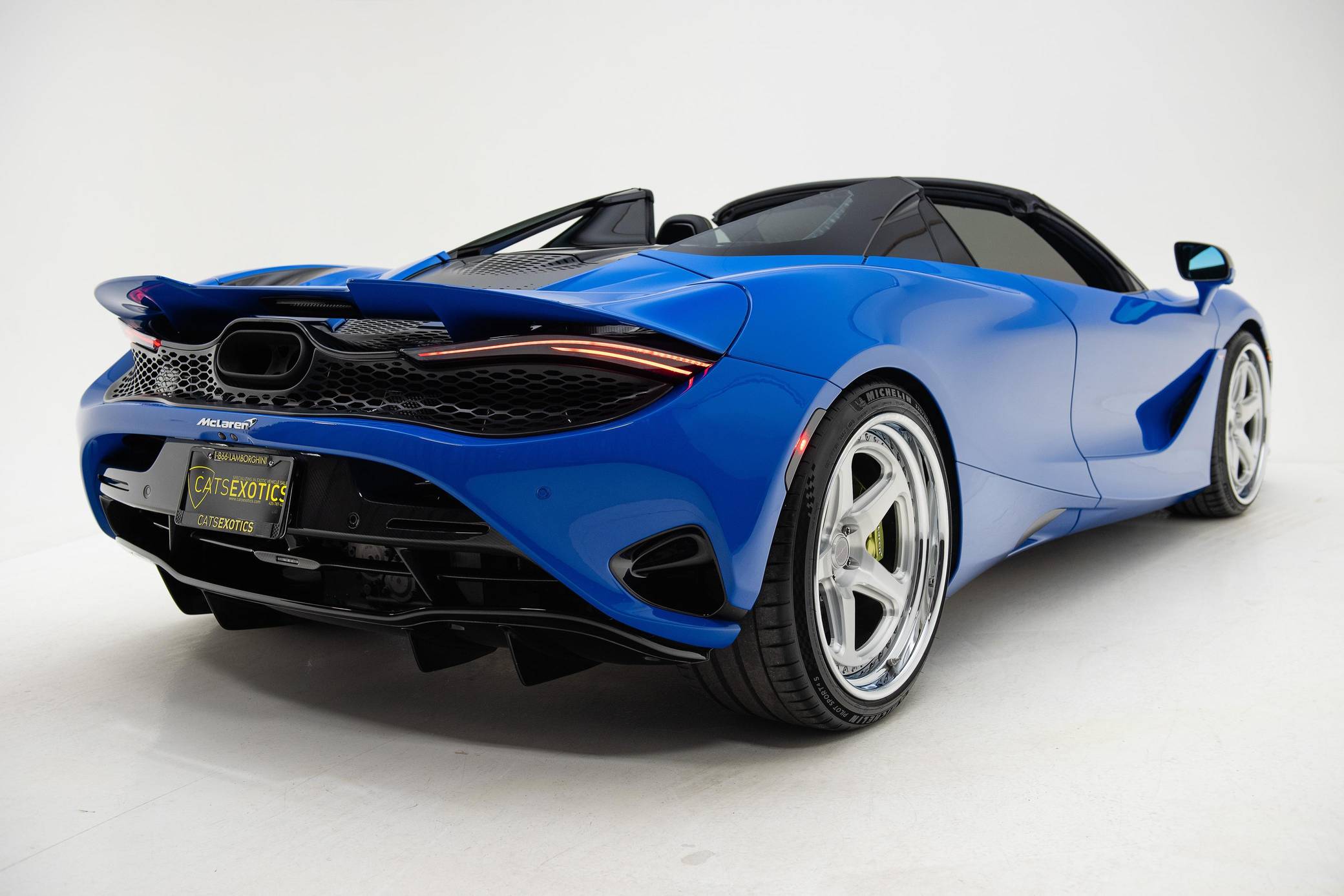2024 McLaren 750S Spider photo 17