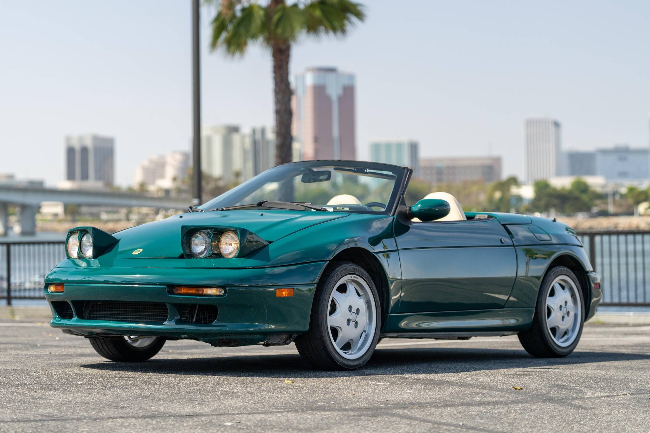 1991 Lotus Elan