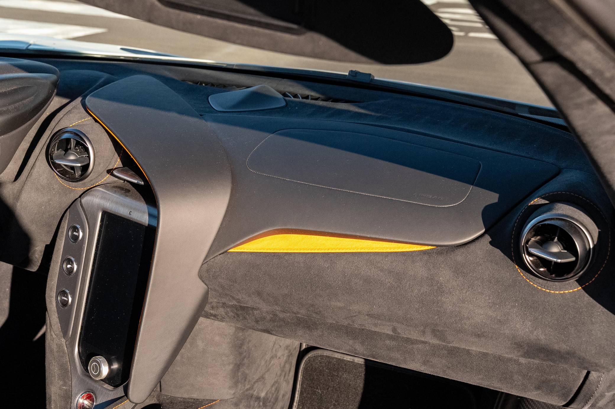 2024 McLaren 750S photo 62