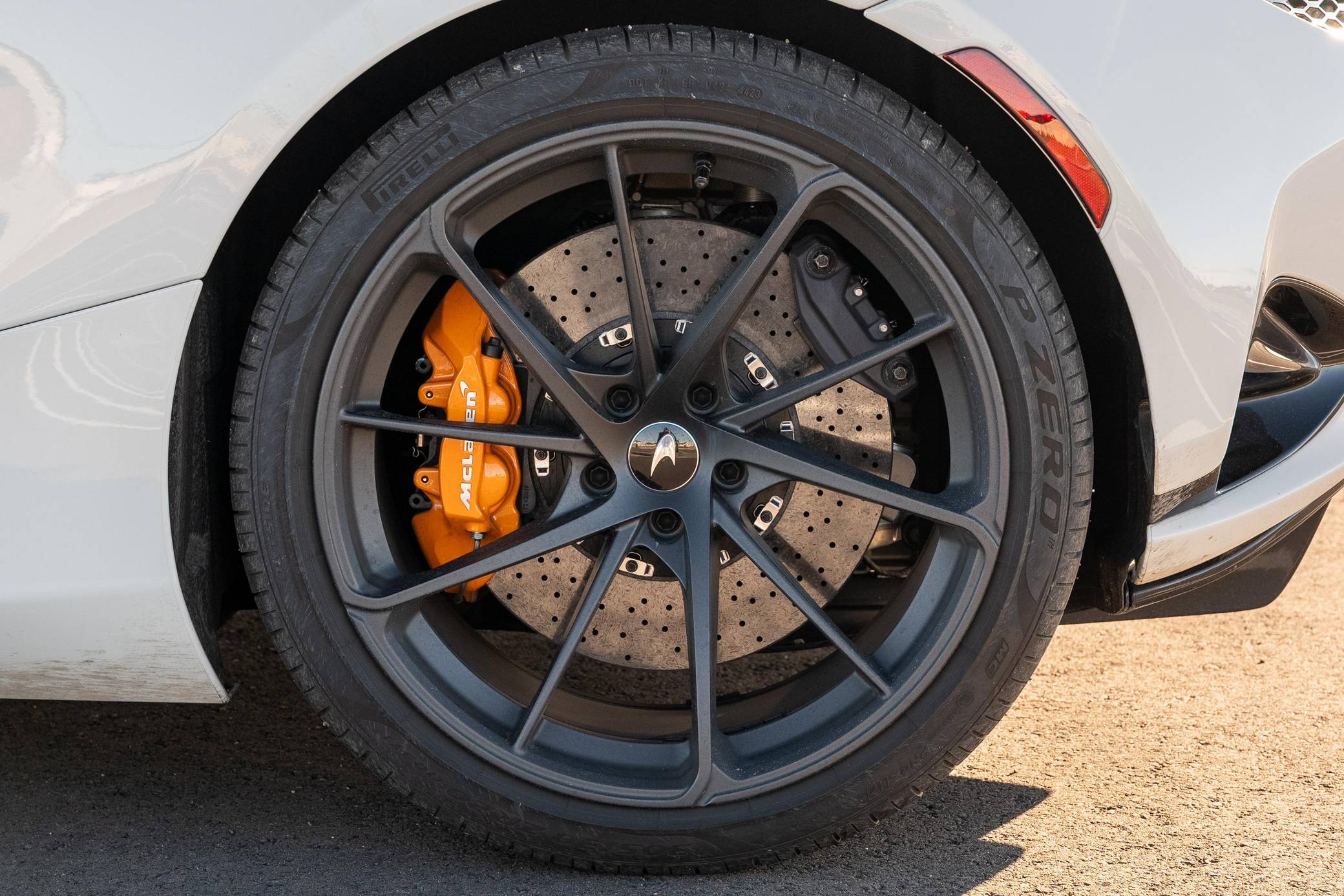 2024 McLaren 750S photo 47