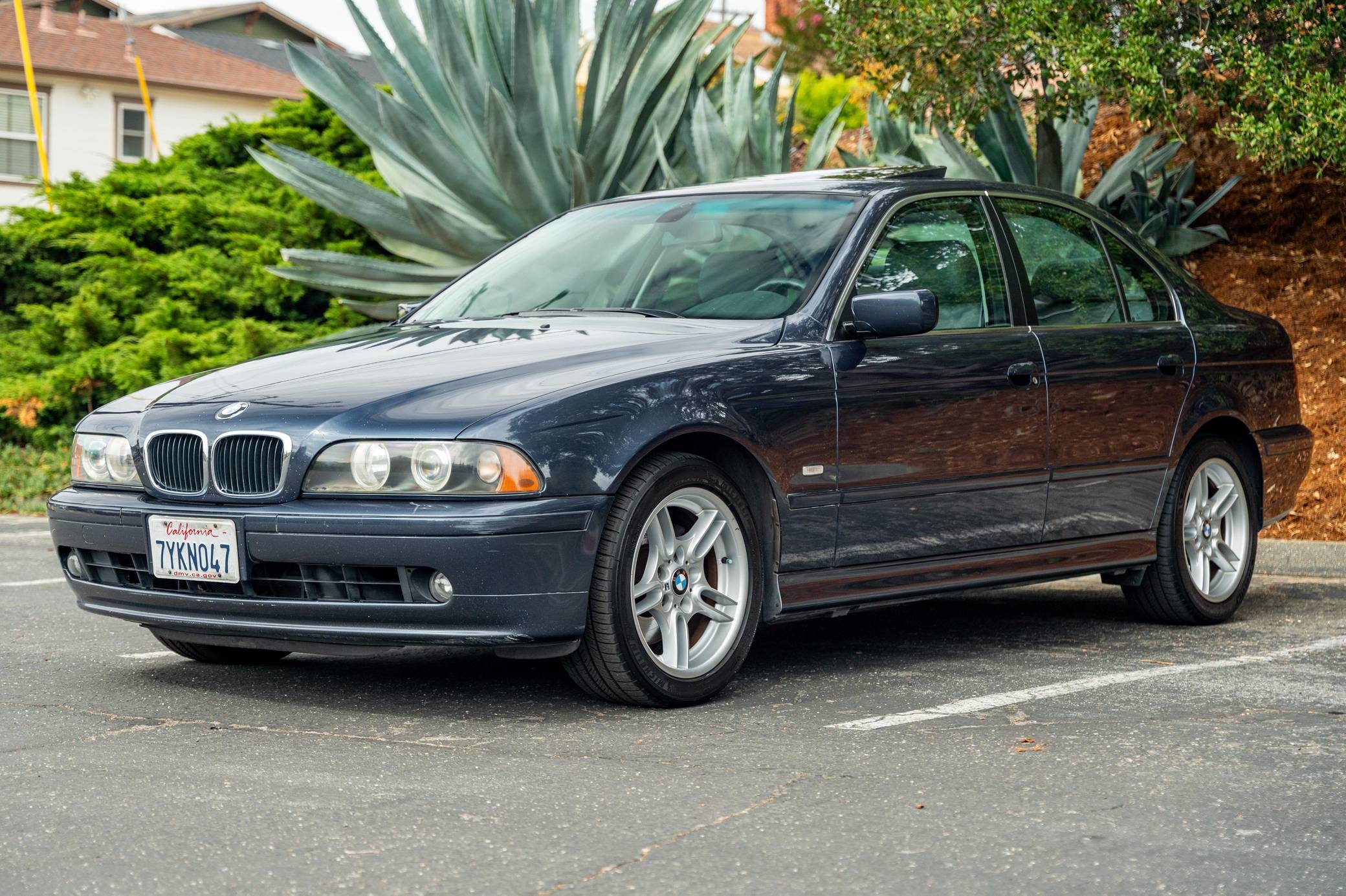 2002 BMW 5 Series