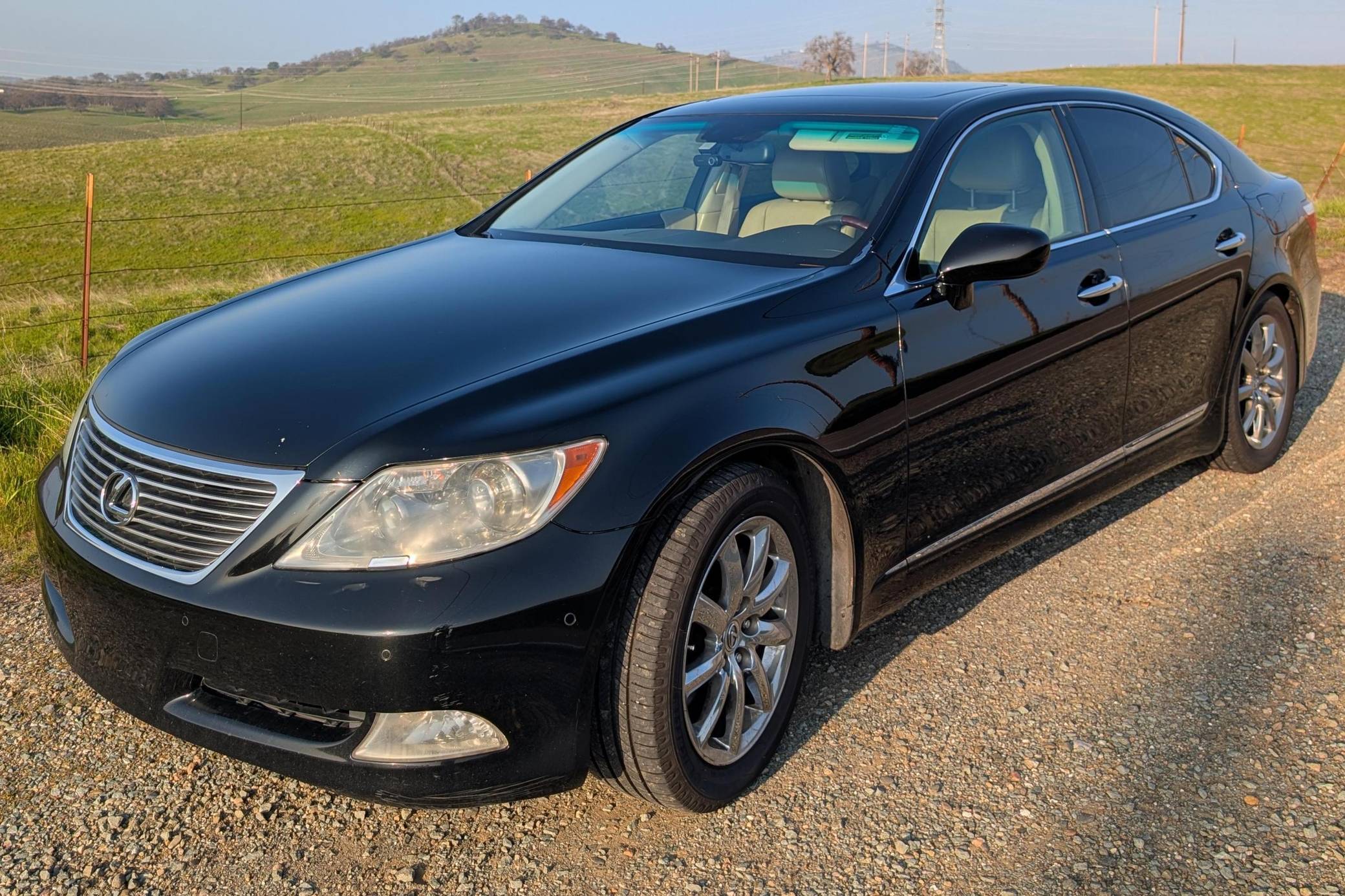 2007 Lexus LS 460 VIN: JTHBL46F775018445 for Sale - Cars & Bids