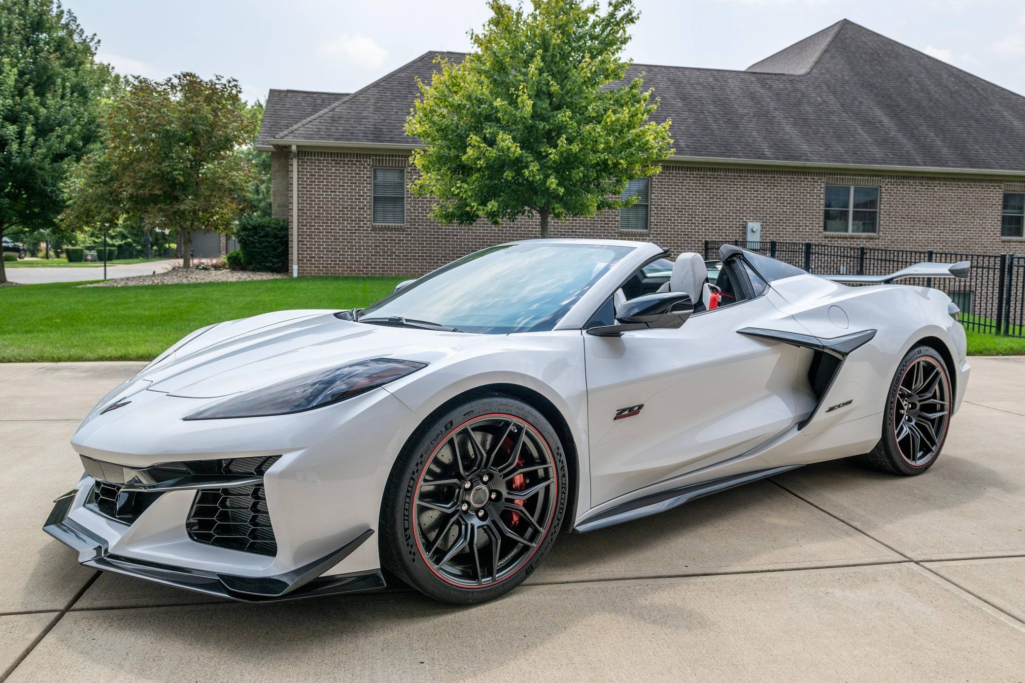 2023 Chevrolet Corvette Z06 Convertible 3LZ 70th Anniversary
