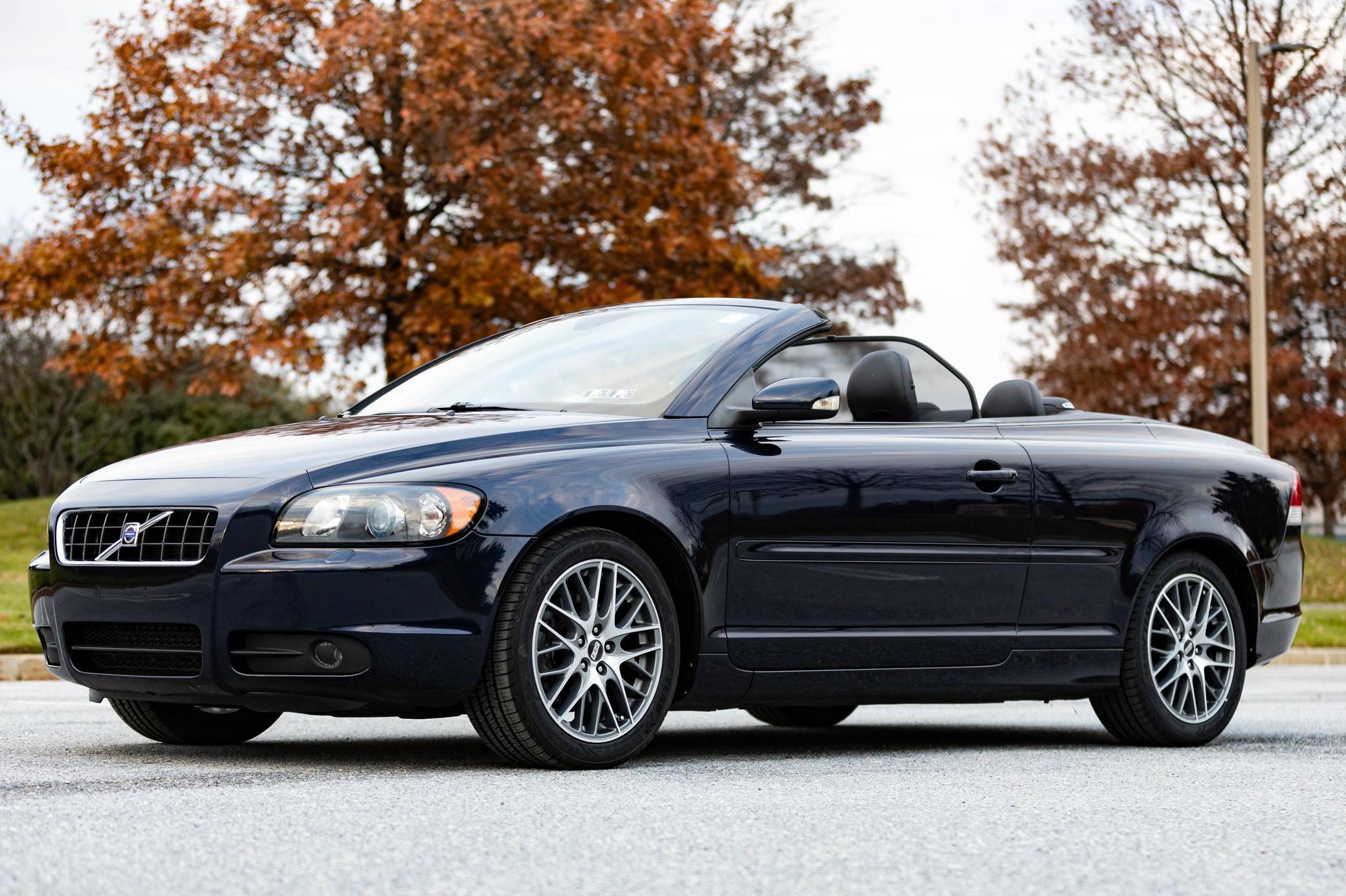 2007 Volvo C70 T5 Review