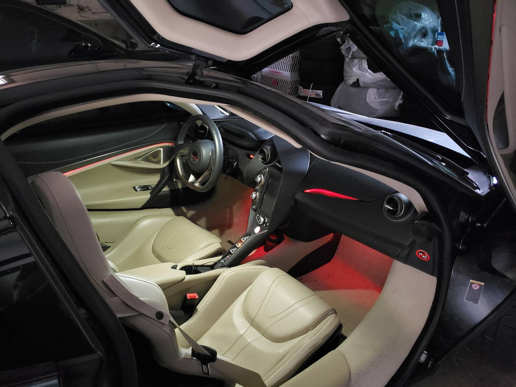 2018 McLaren 720S photo 7