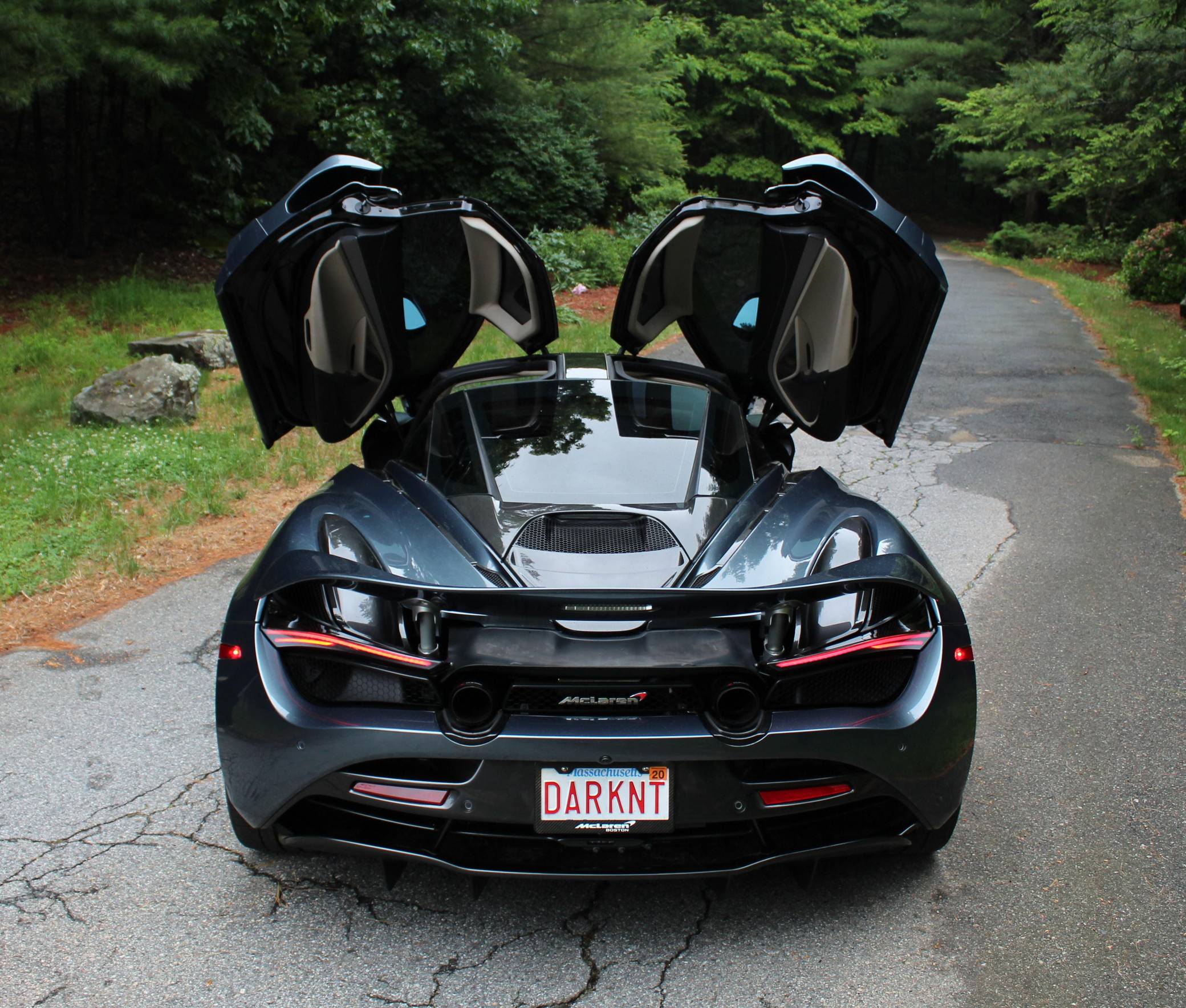 2018 McLaren 720S photo 21