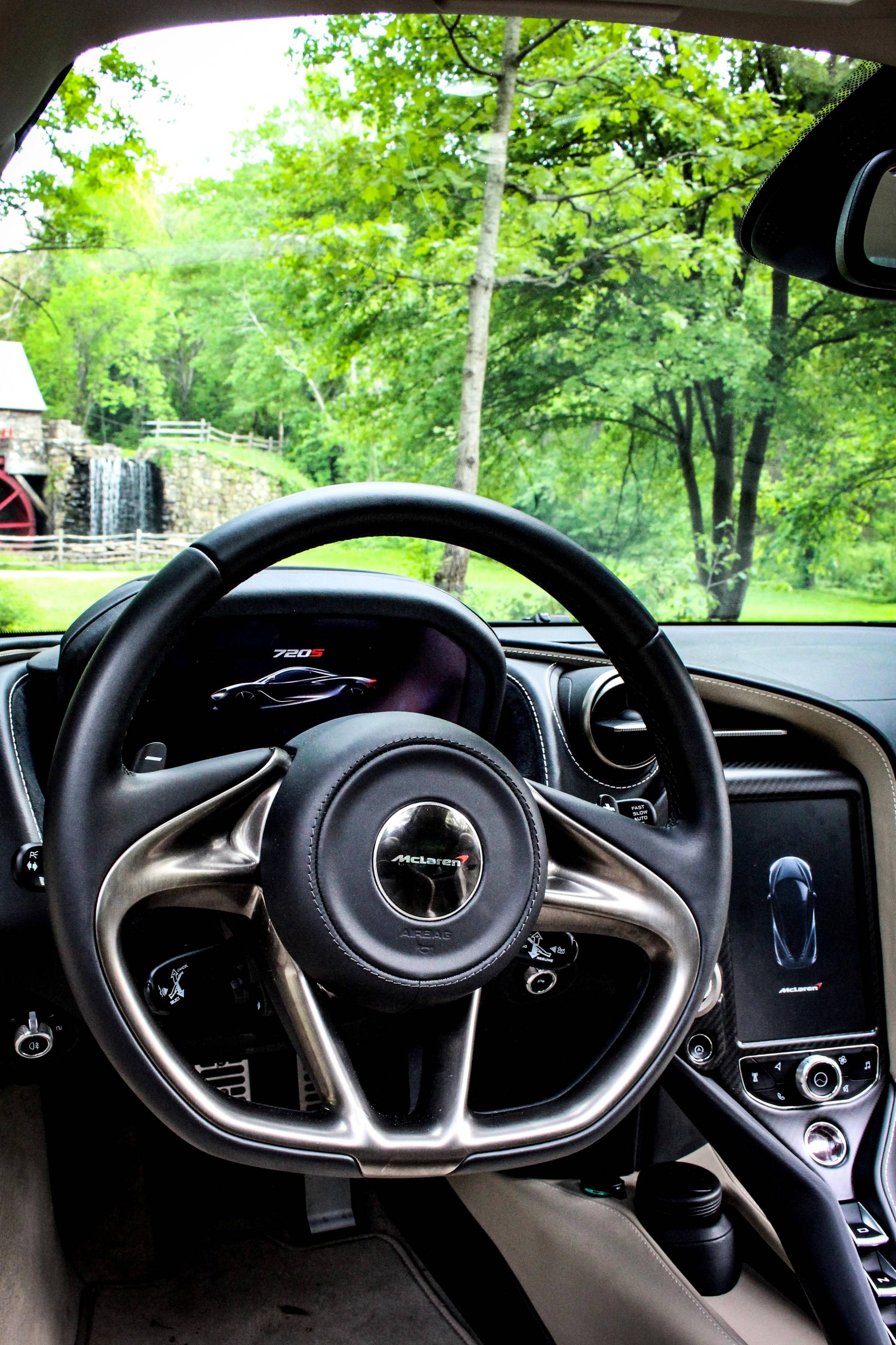 2018 McLaren 720S photo 52