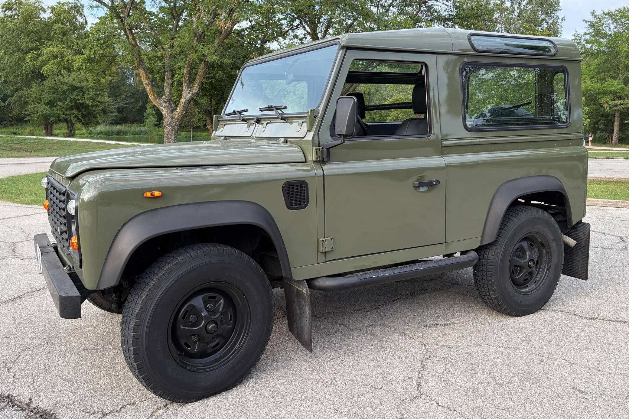 1990 Land Rover Defender
