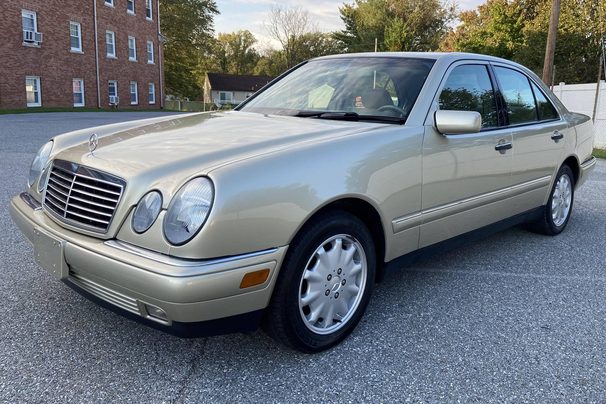 Mercedes e300 turbo deals diesel