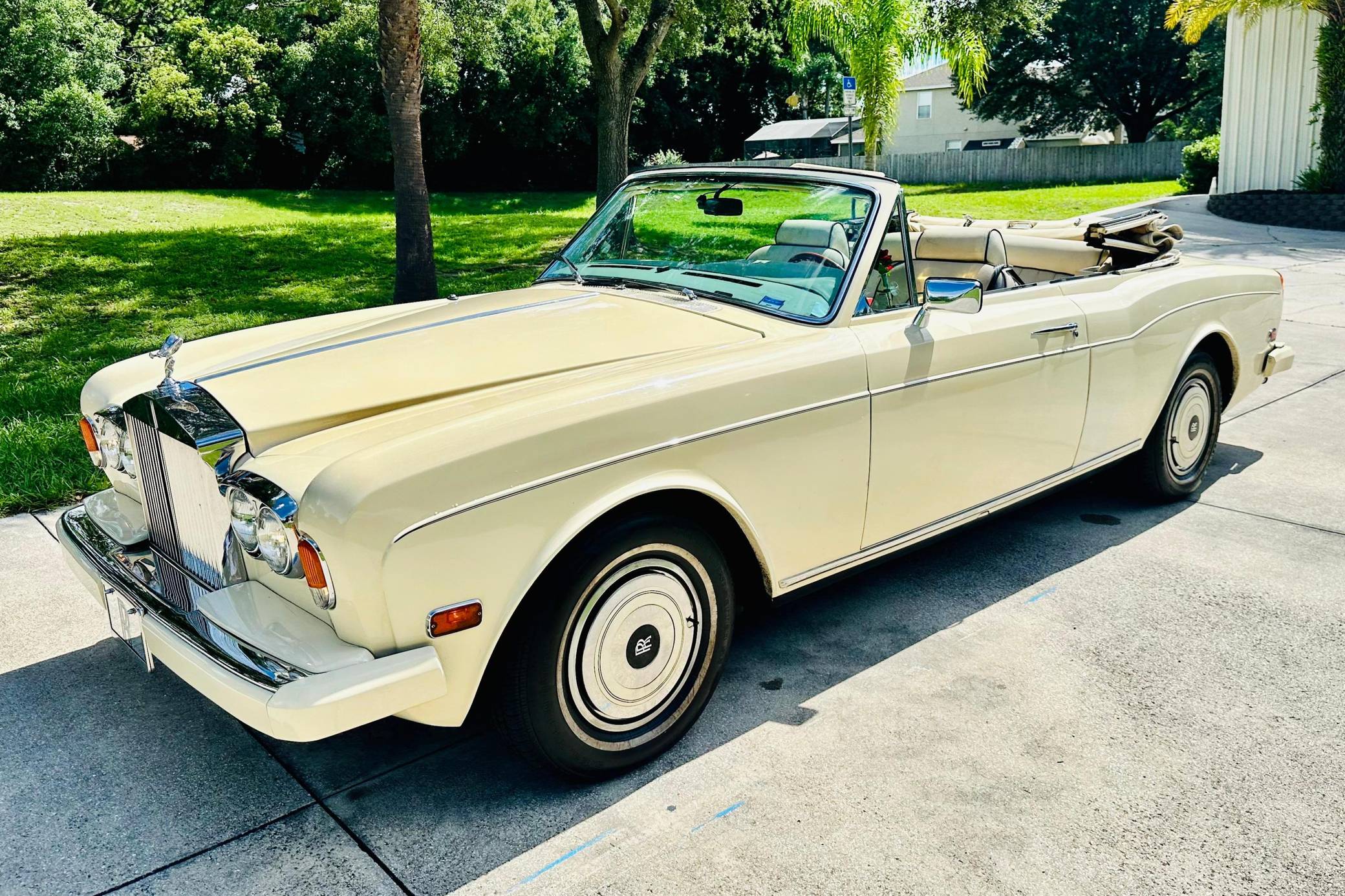 1982 Rolls-Royce Corniche I Convertible