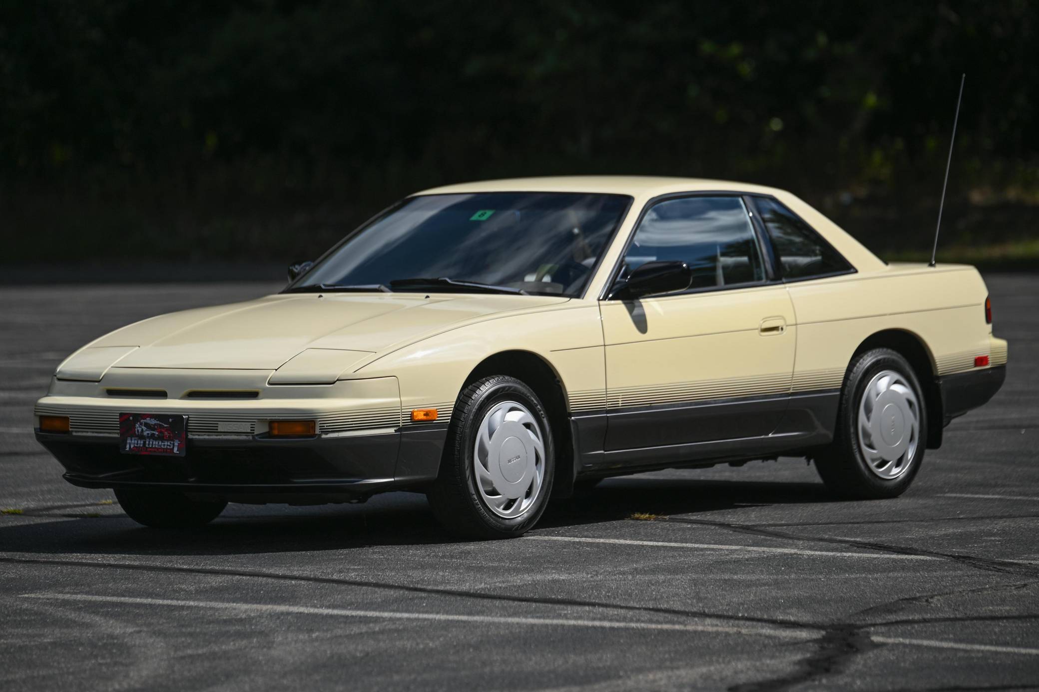 1989 Nissan 240SX SE