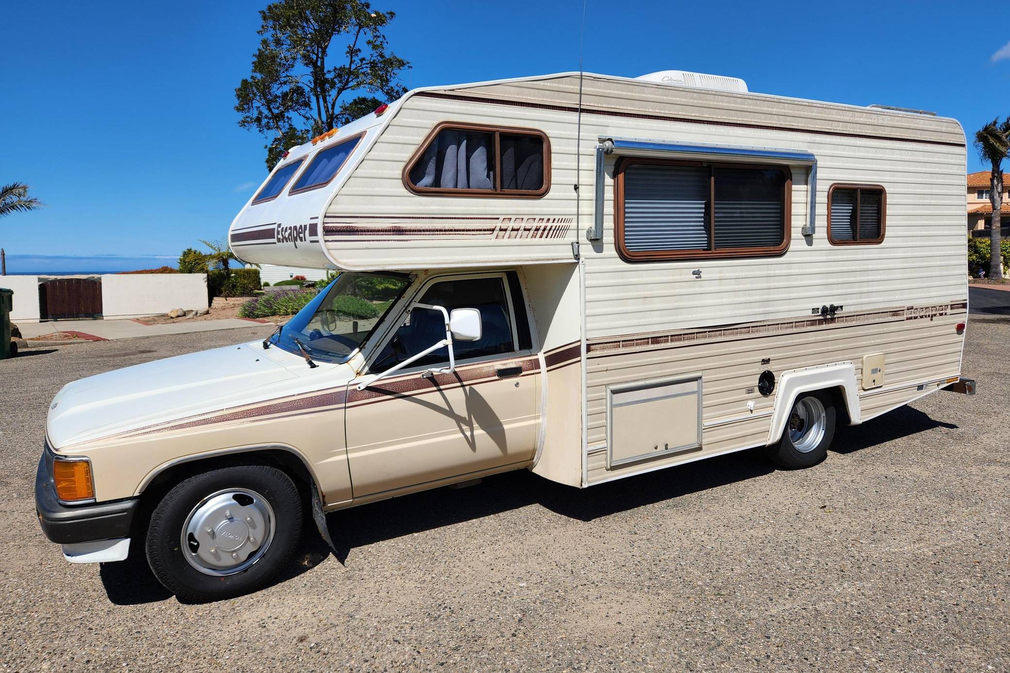 1987 Toyota Escaper Camper