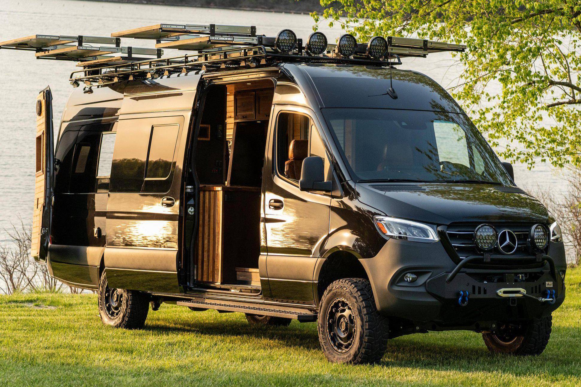 Mercedes 4x4 hot sale camper