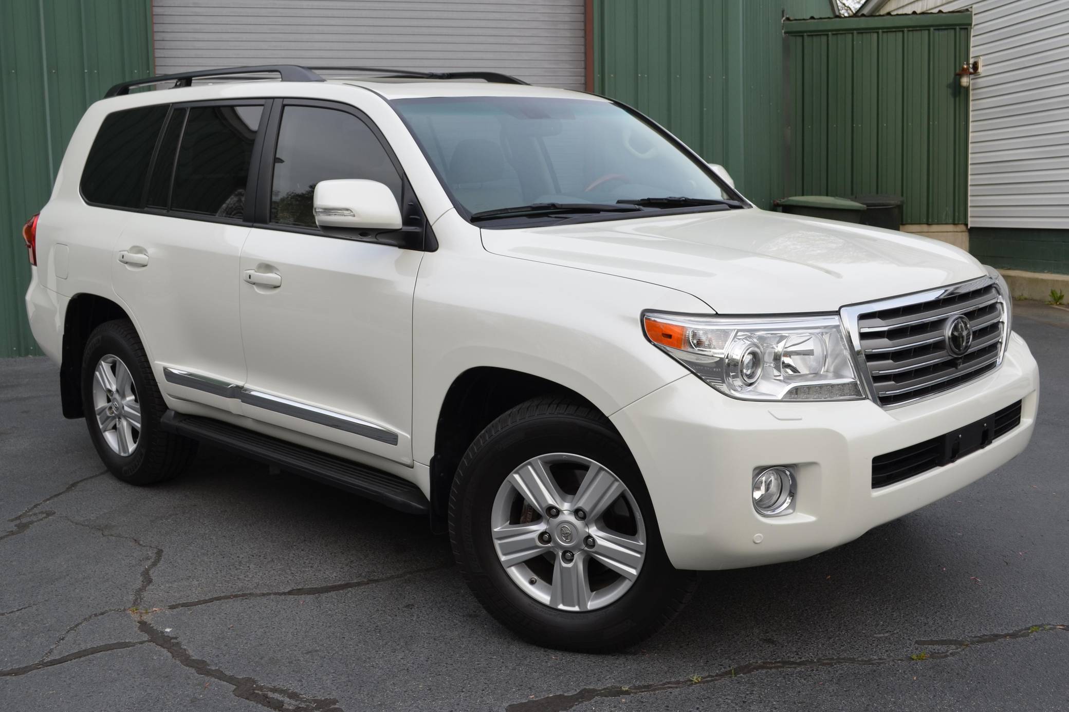 2013 Toyota Land Cruiser for Sale - Cars & Bids