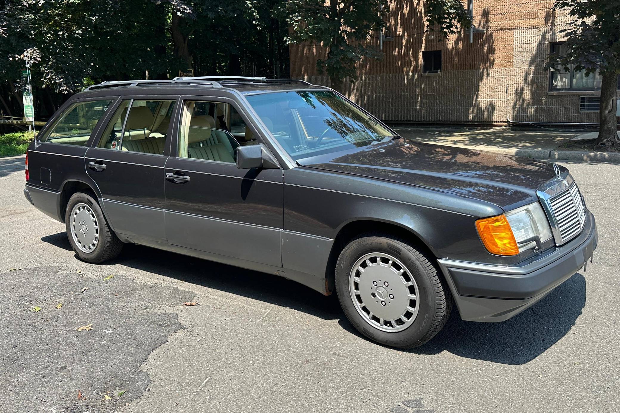 1991 Mercedes-Benz 300TE