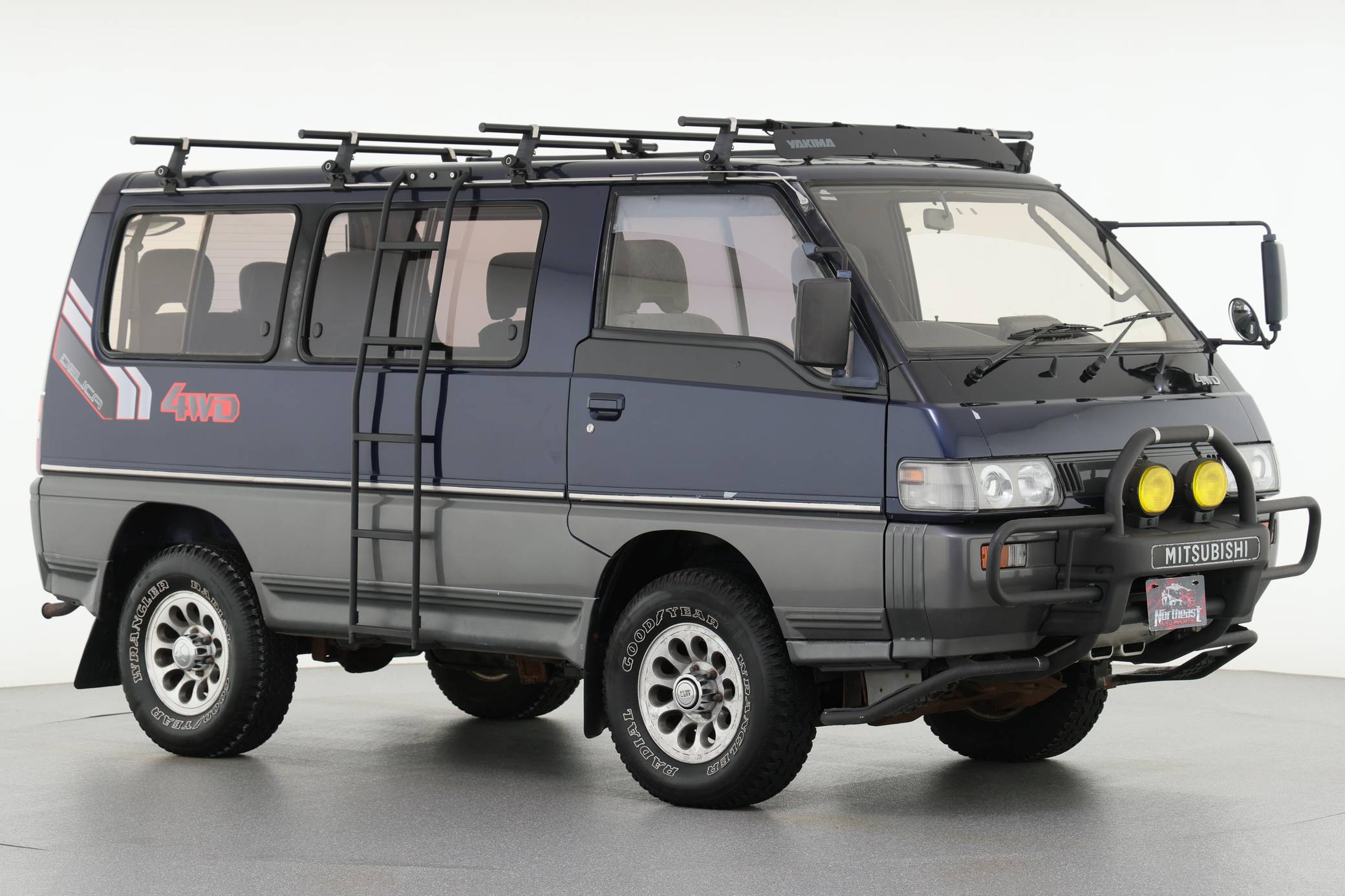 1993 Mitsubishi Delica Star Wagon Exceed 4WD