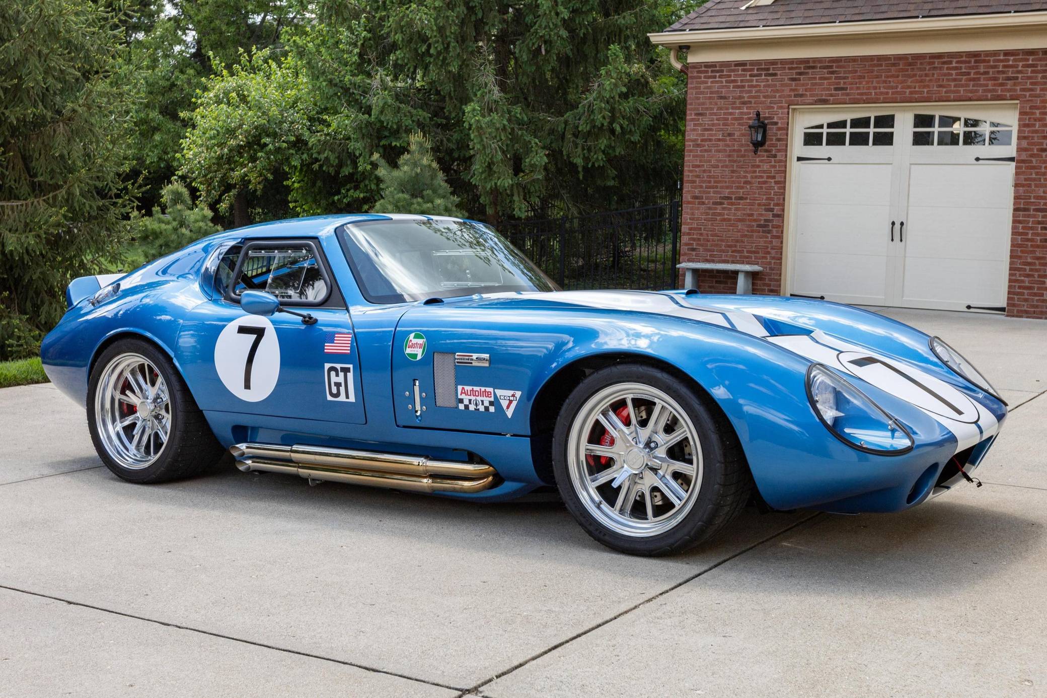 Cobra Replica