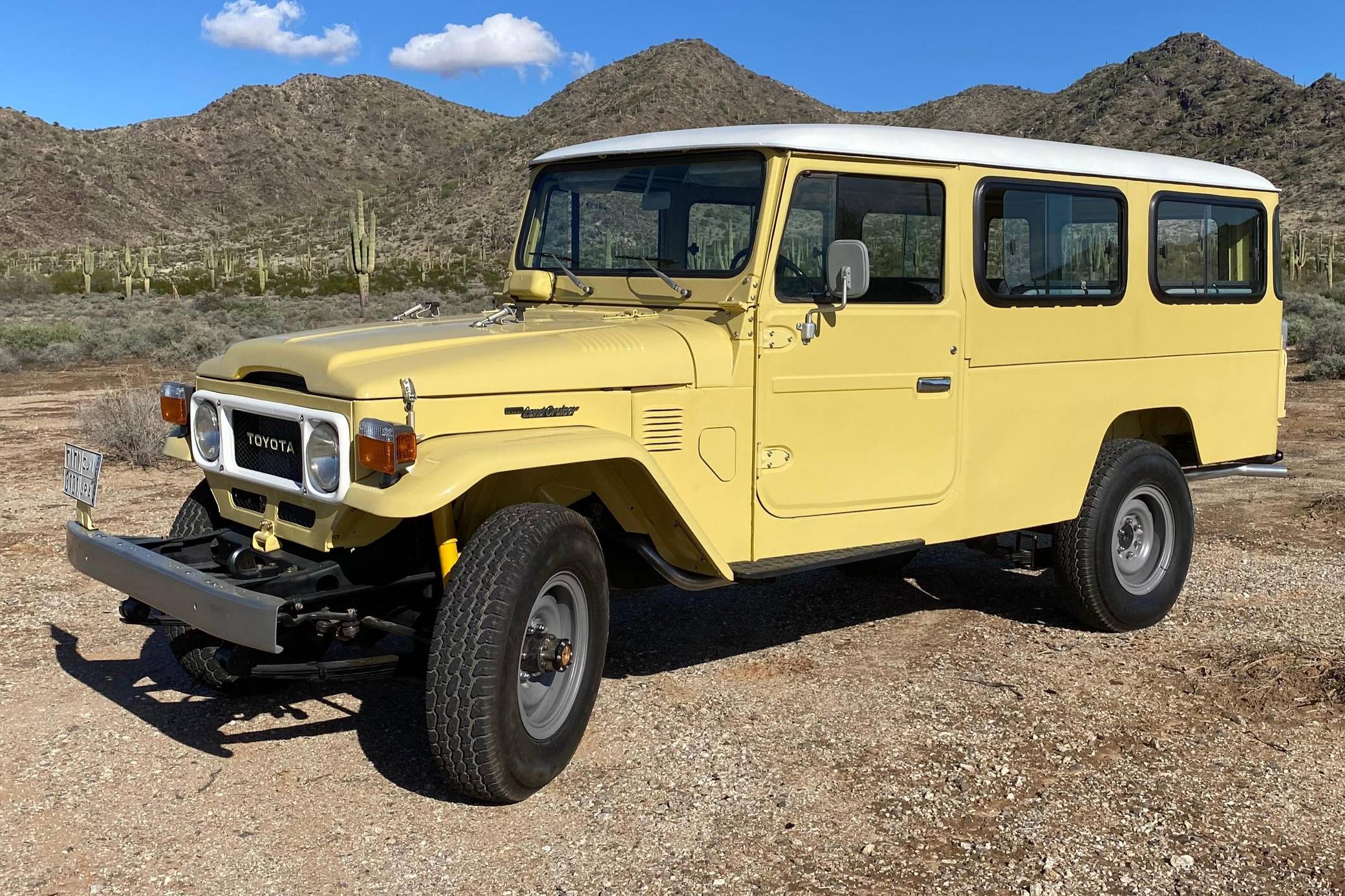 1982 Toyota Land Cruiser FJ45 Troopy