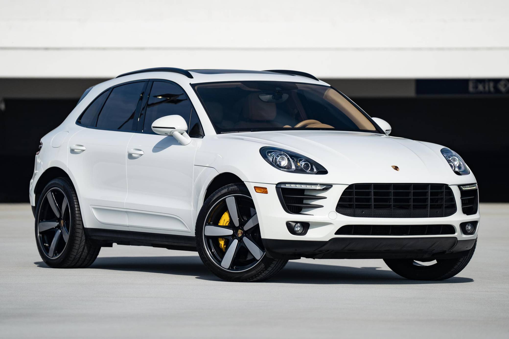 2015 Porsche Macan S