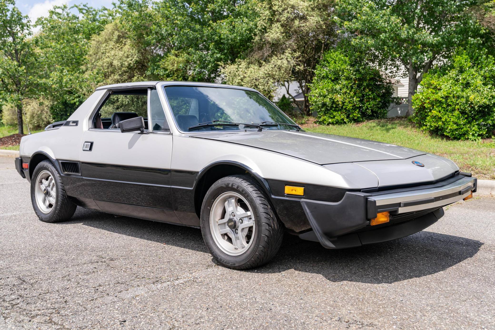 1981 Fiat X1/9 VIN: ZFA128AS000137300 for Sale - Cars & Bids