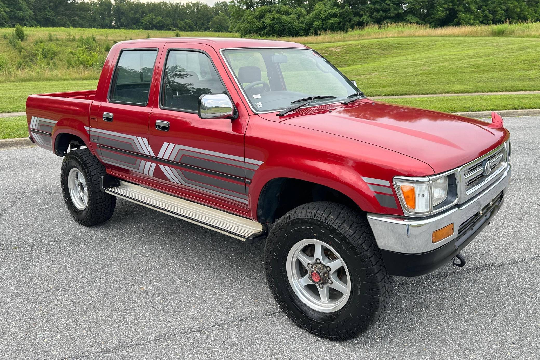 未開封 トヨタ ハイラックス 4WD ピックアップ SSR-X 1992 1992 Toyota Hilux SSR 4x4 VIN: LN1070011260 for Sale - Cars & Bids